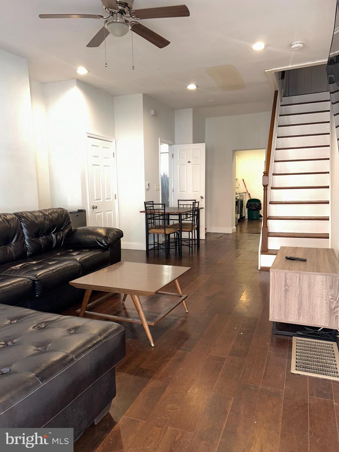 OLDE KENSINGTON - Residential