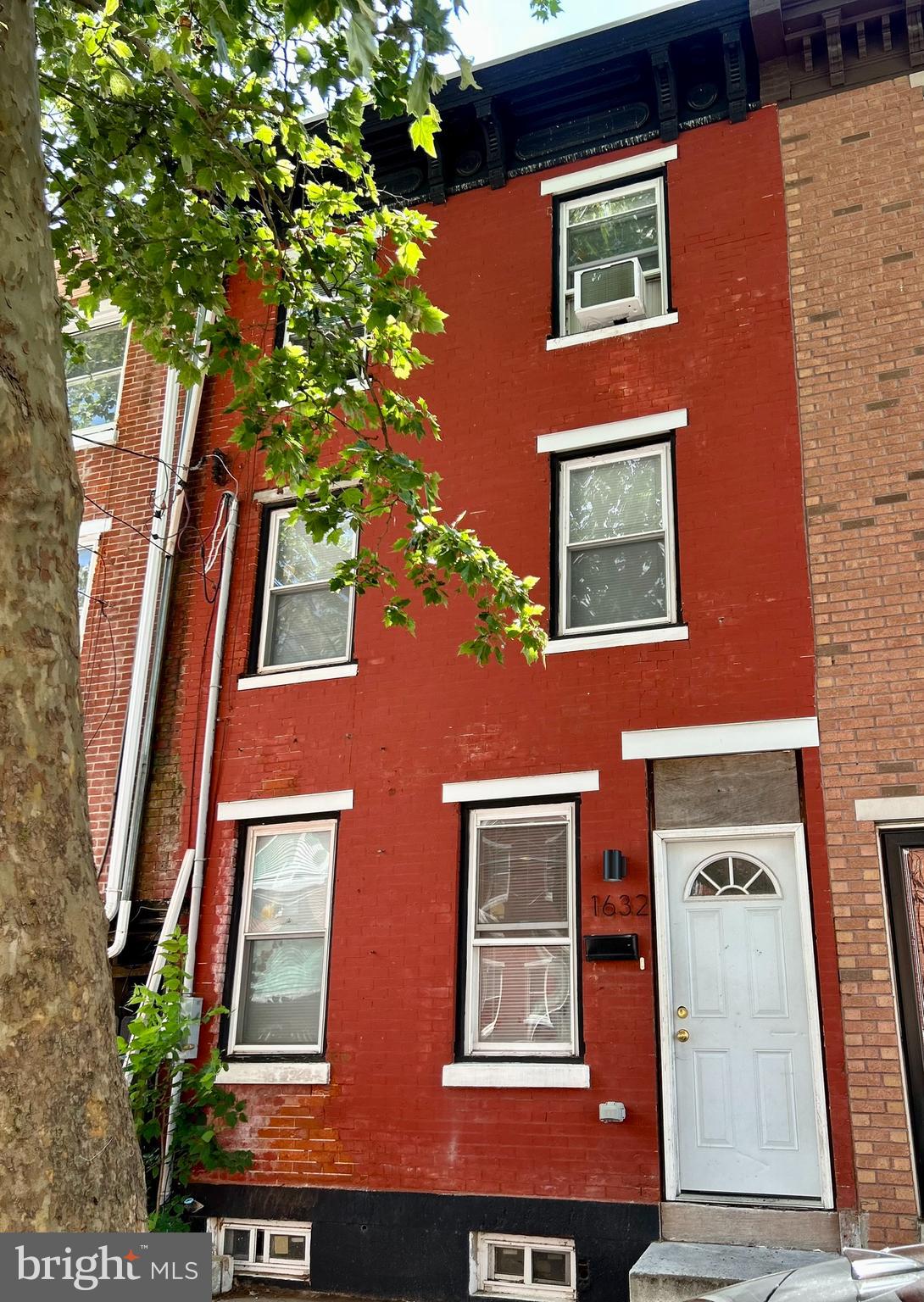 OLDE KENSINGTON - Residential