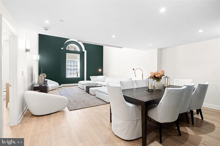 SOCIETY HILL - Residential