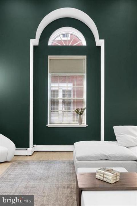 211 S 4TH STREET 25 104 PHILADELPHIA PA 19106