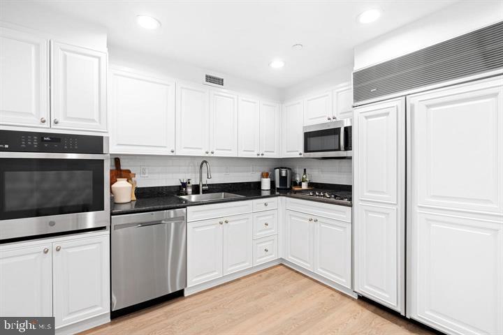 SOCIETY HILL - Residential