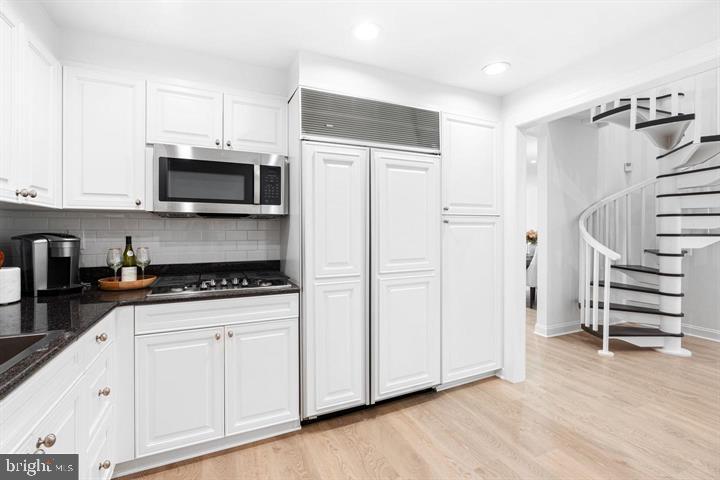 SOCIETY HILL - Residential