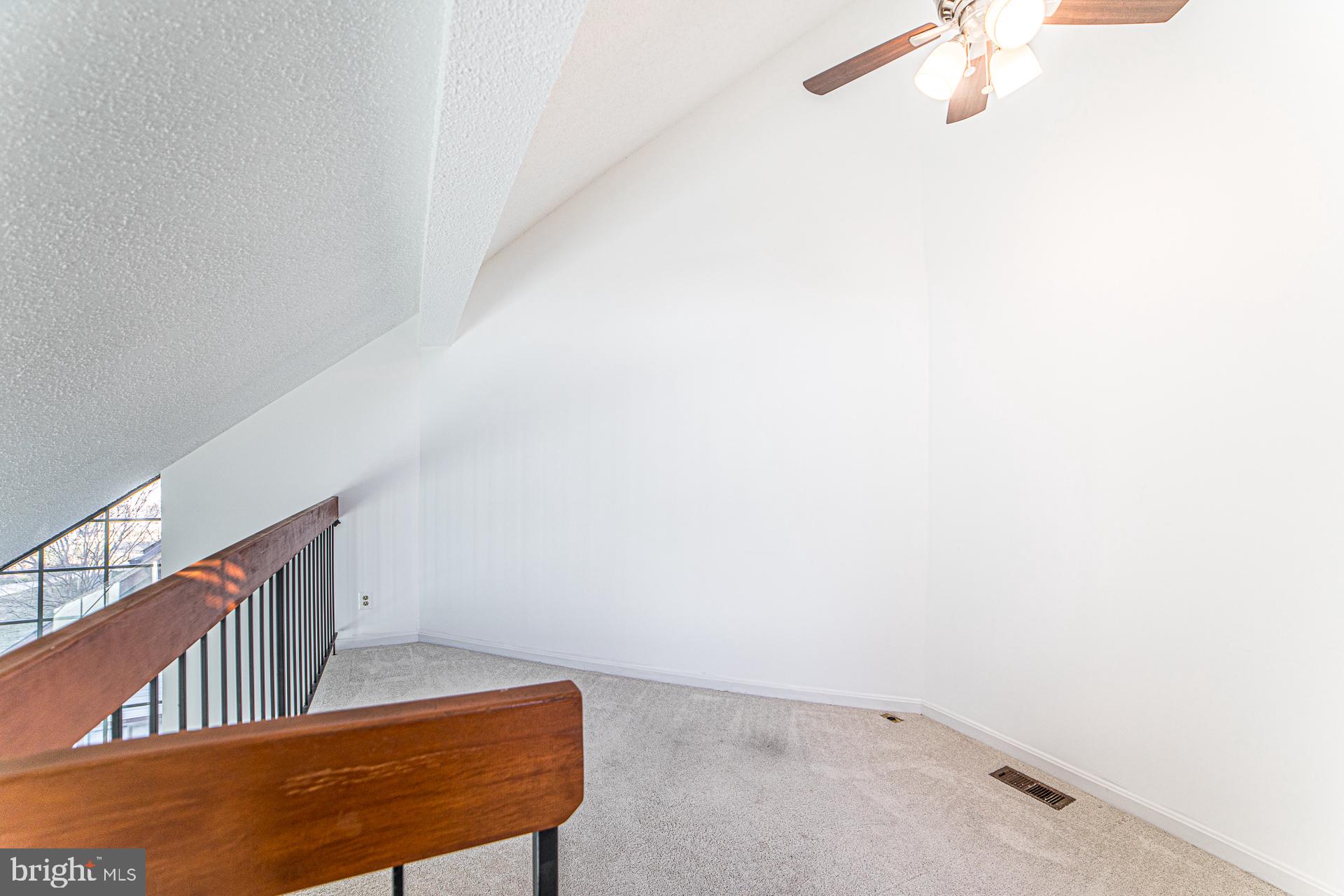 TIERS OF MANCHESTER LAKES - Residential