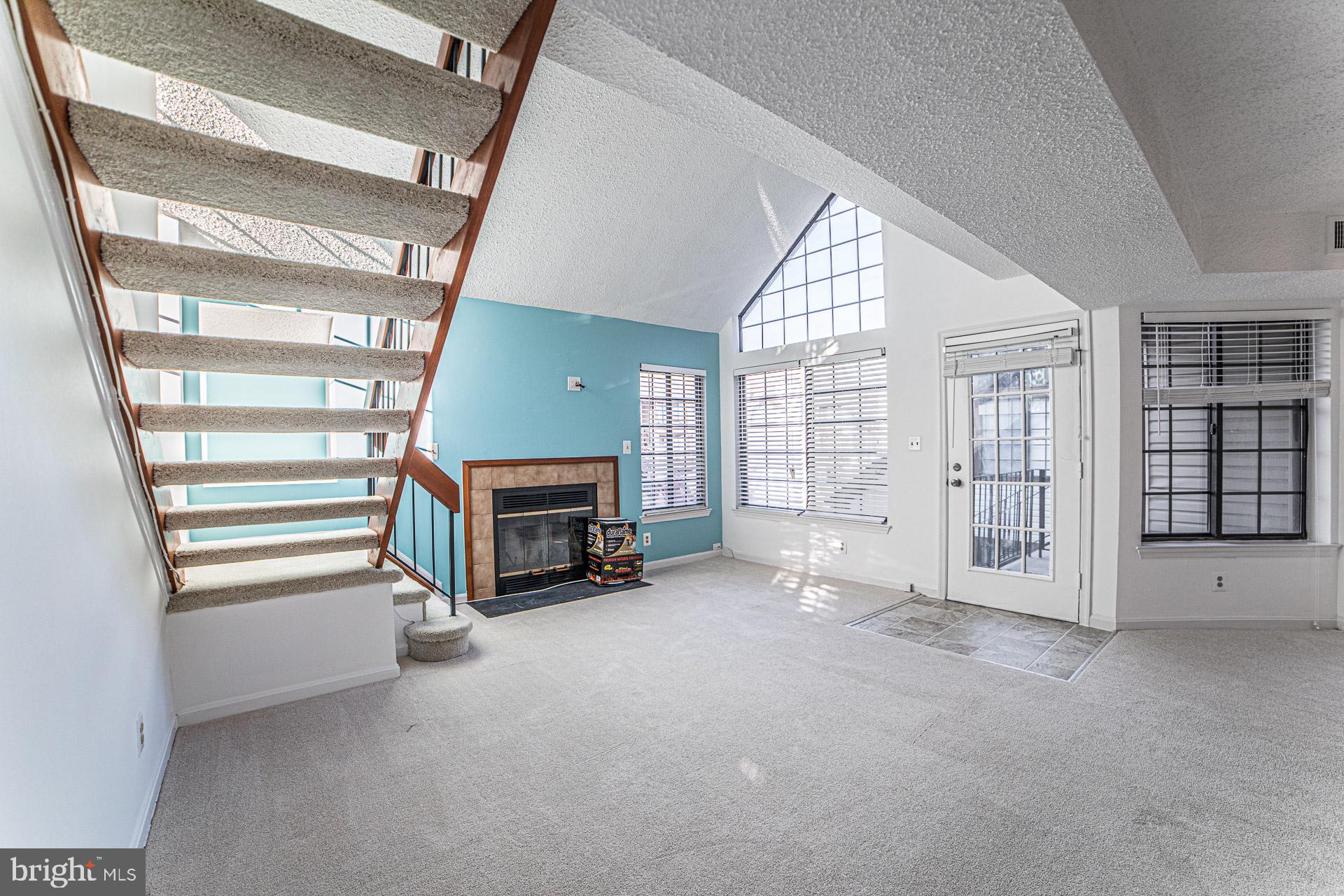 TIERS OF MANCHESTER LAKES - Residential