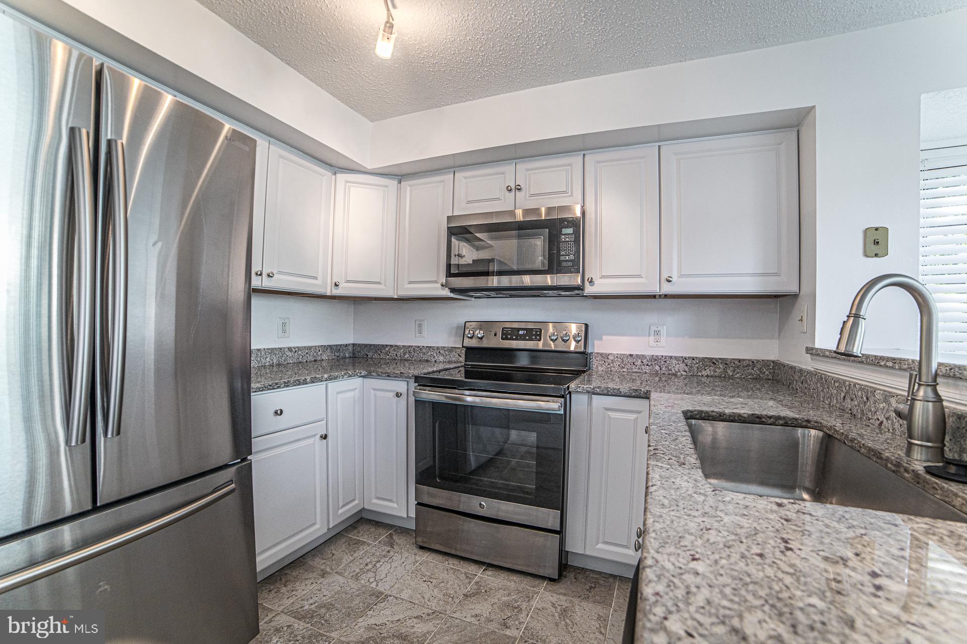 TIERS OF MANCHESTER LAKES - Residential