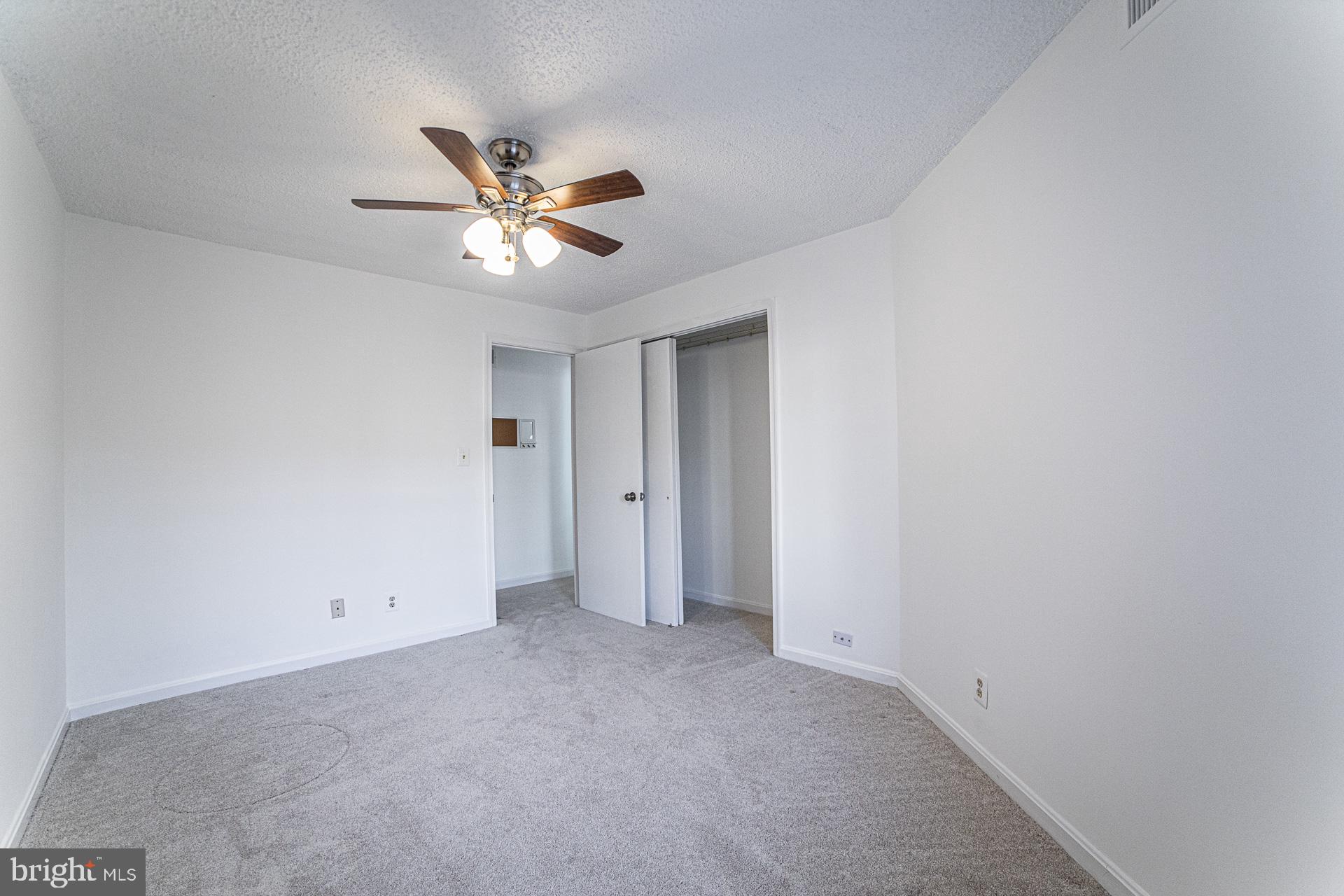 TIERS OF MANCHESTER LAKES - Residential