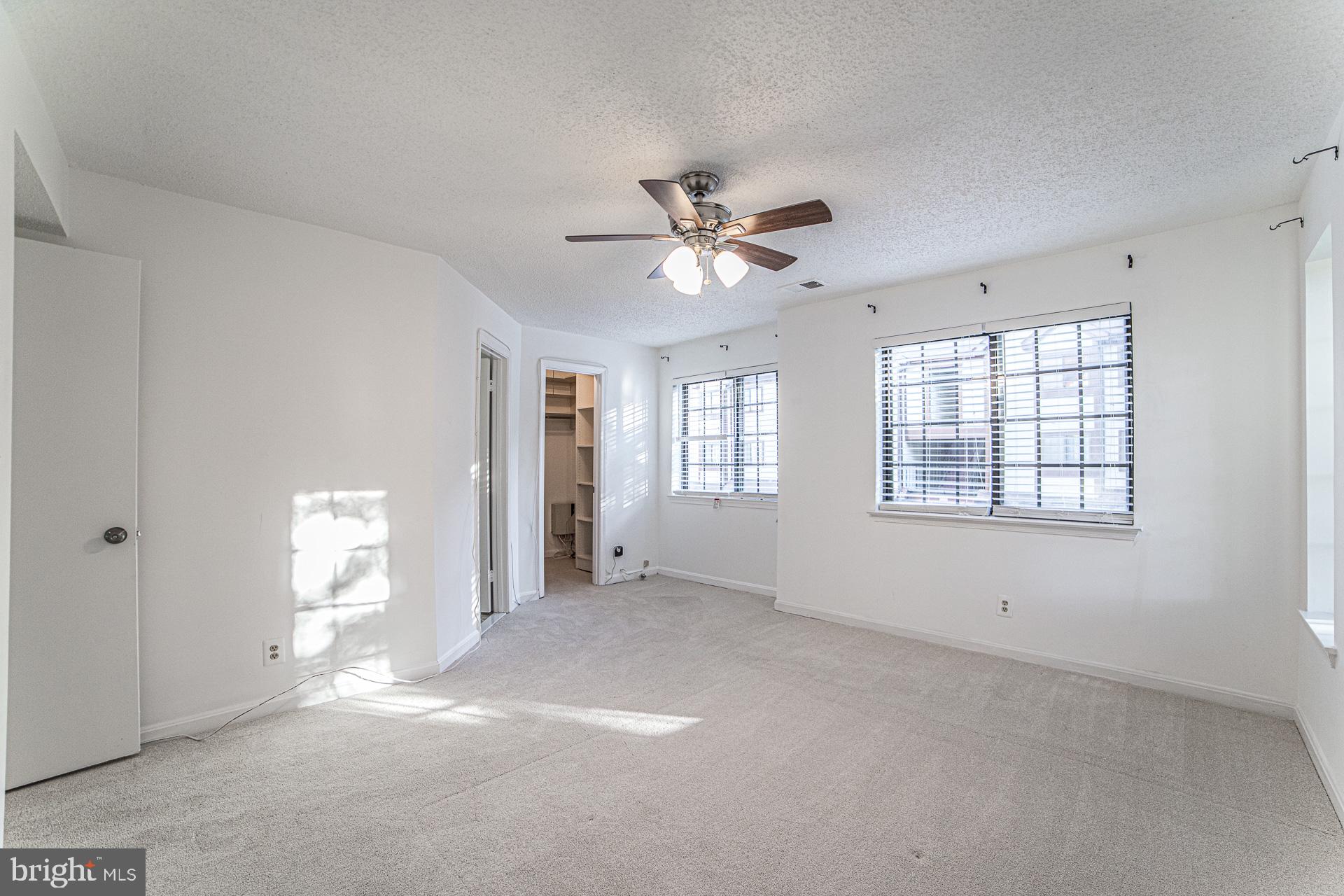 TIERS OF MANCHESTER LAKES - Residential