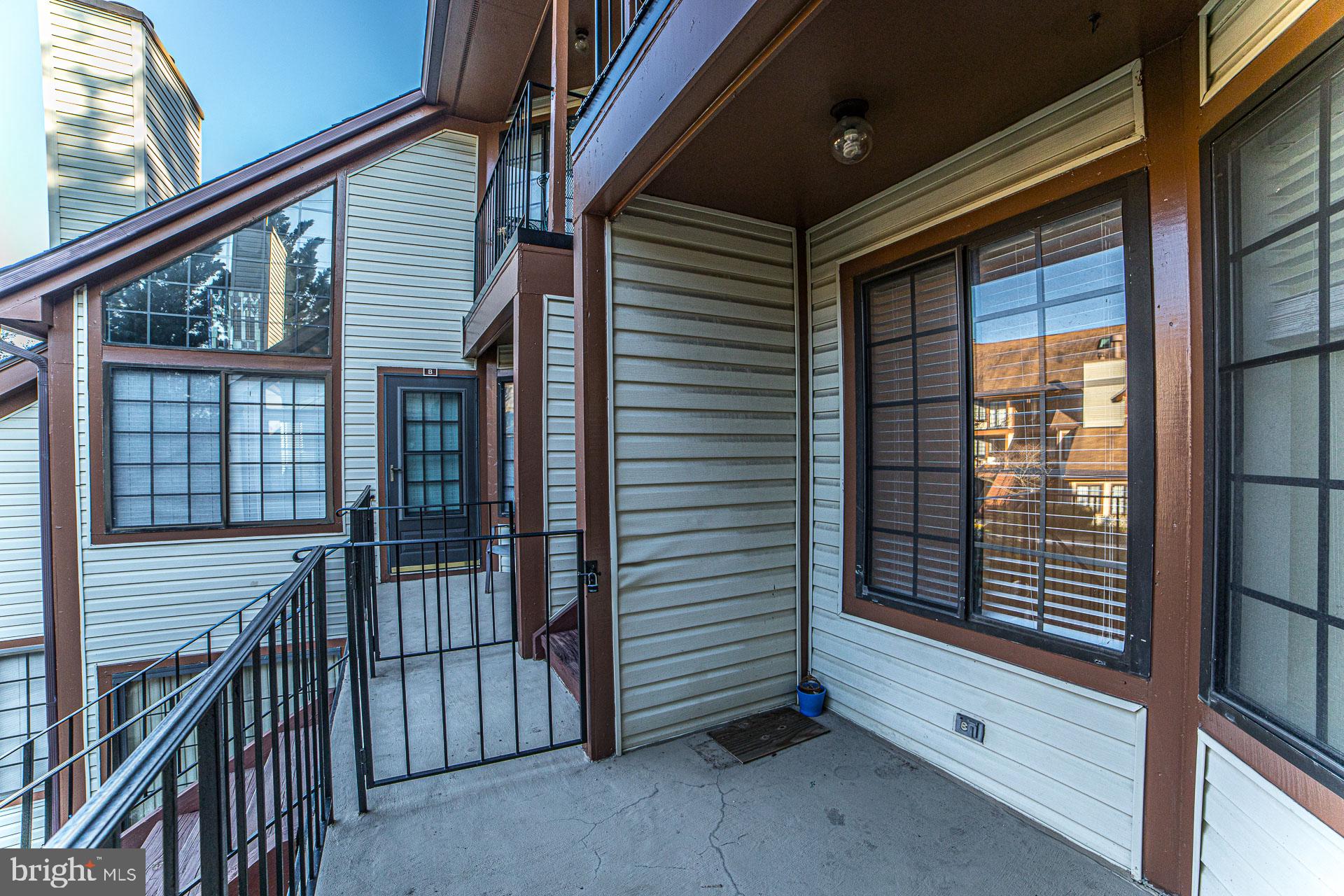 TIERS OF MANCHESTER LAKES - Residential