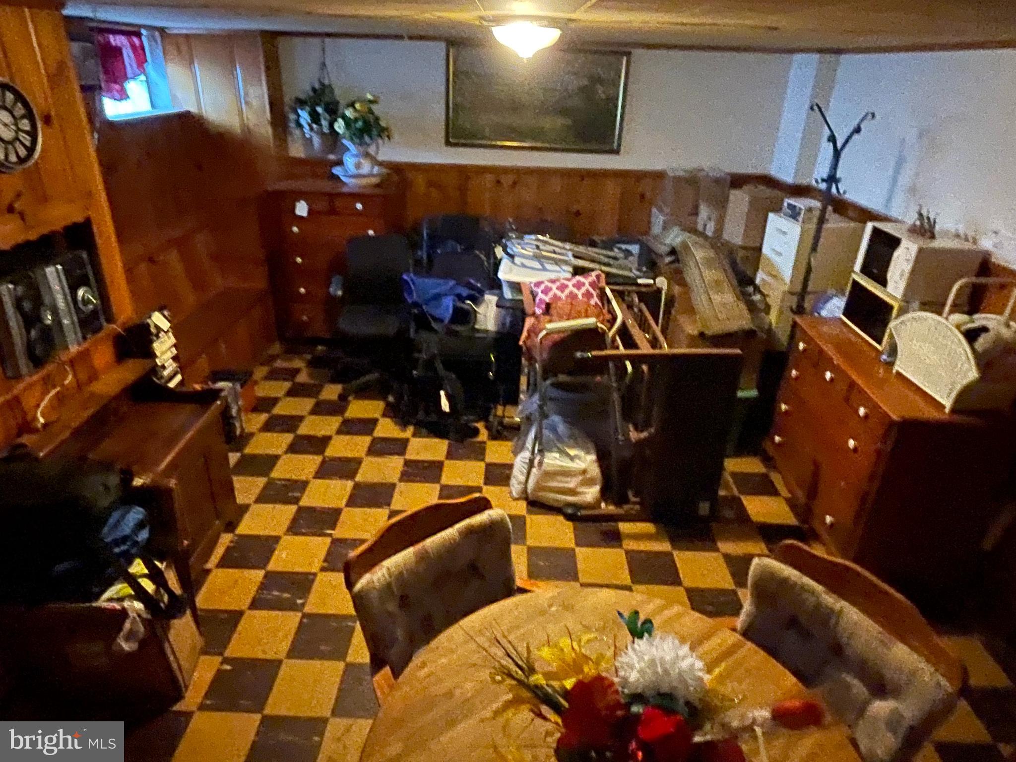 NORTHWOOD - Residential