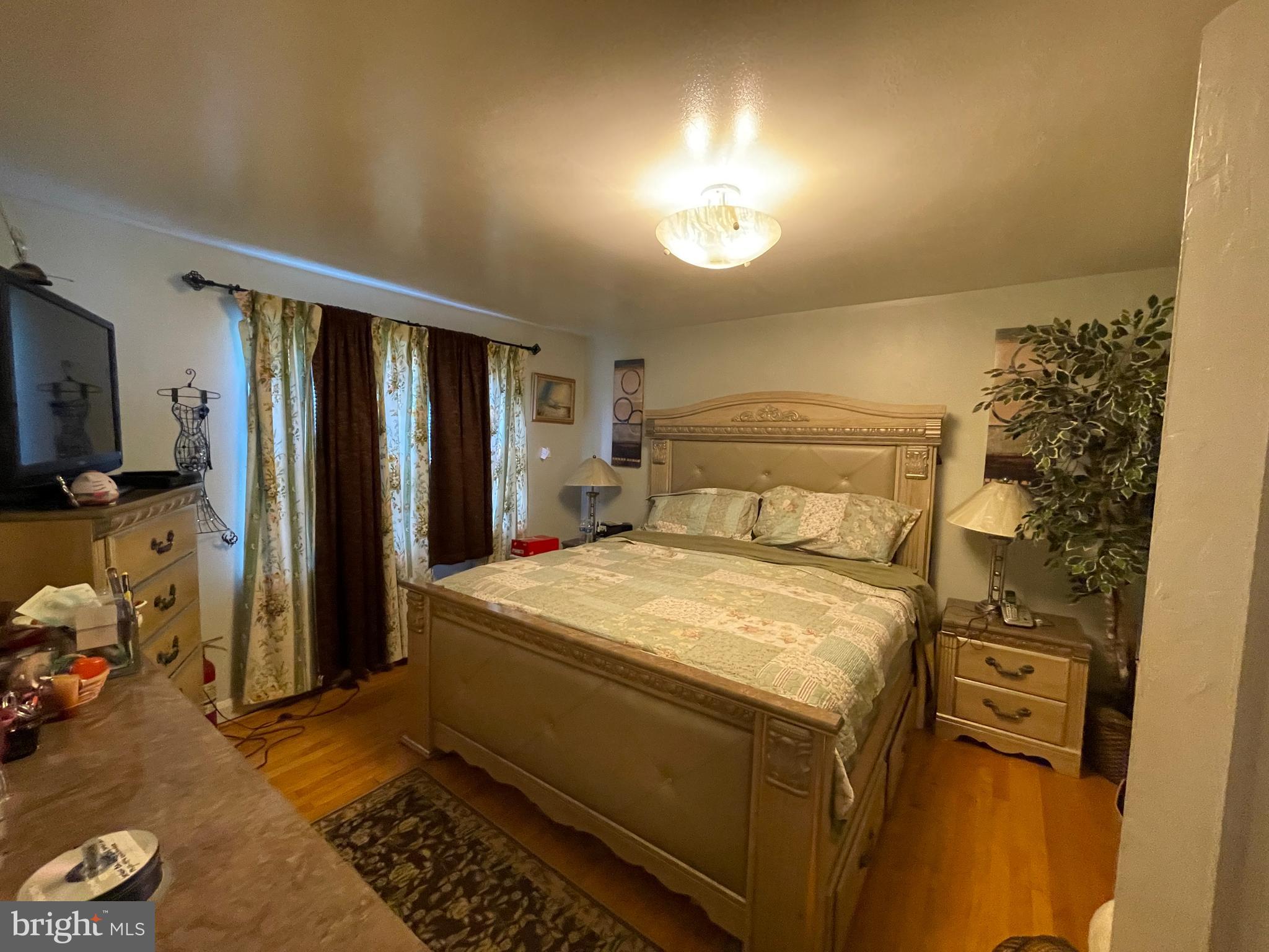 NORTHWOOD - Residential