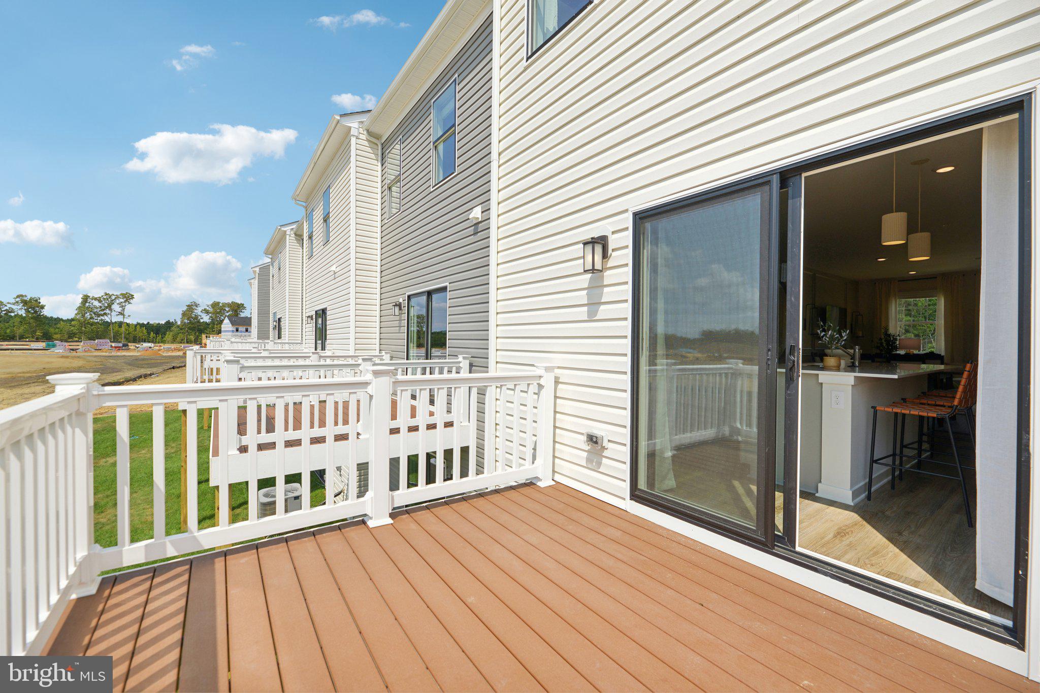 PINEGROVE - Residential