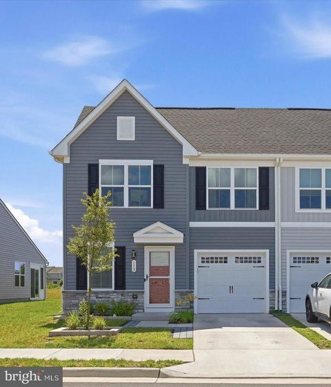 Townhouse For Sale - 113 Wertland Place<br/> WINCHESTER, VA 22602