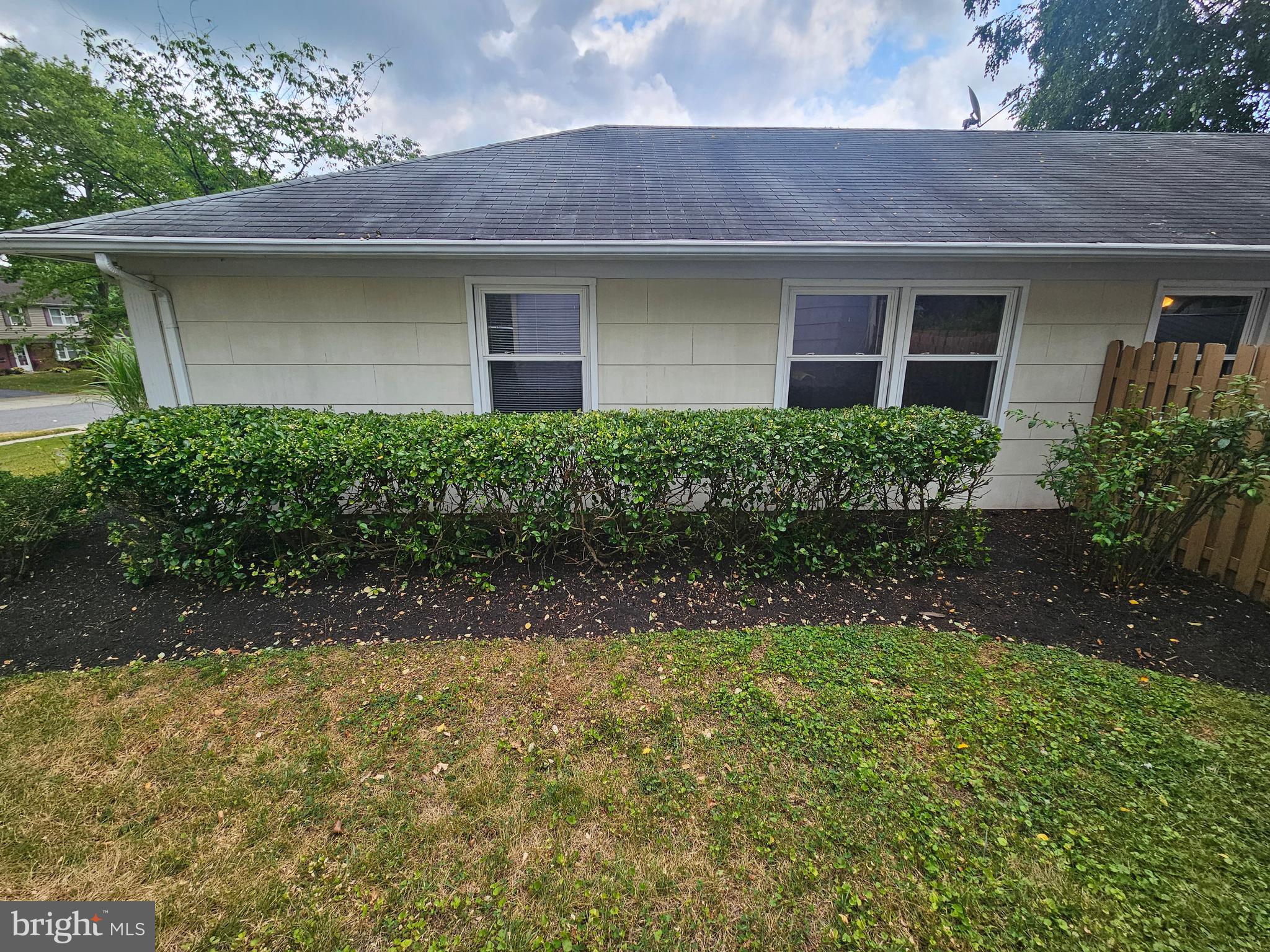 SOMERSET AT BELAIR - Residential