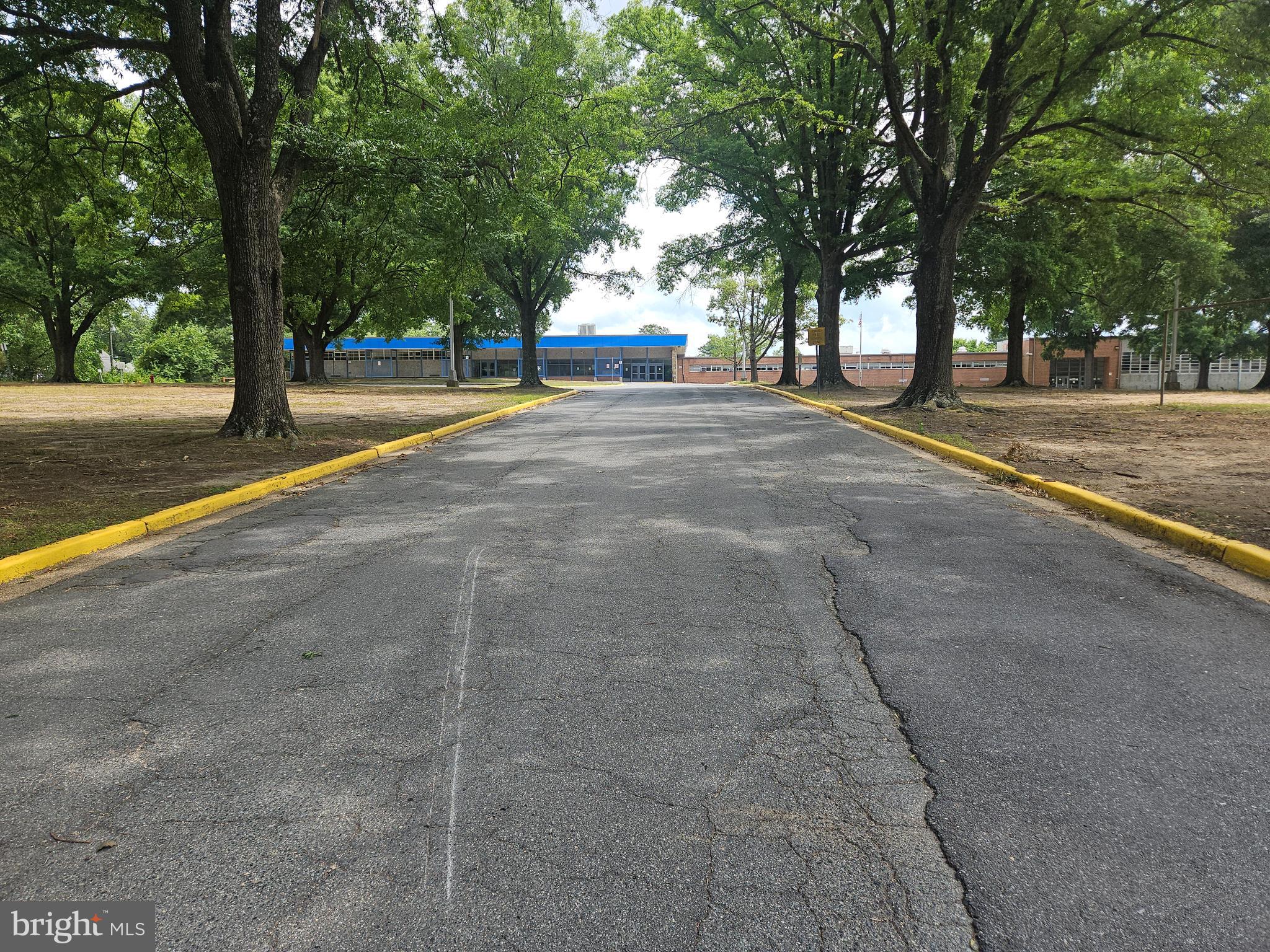 SOMERSET AT BELAIR - Residential