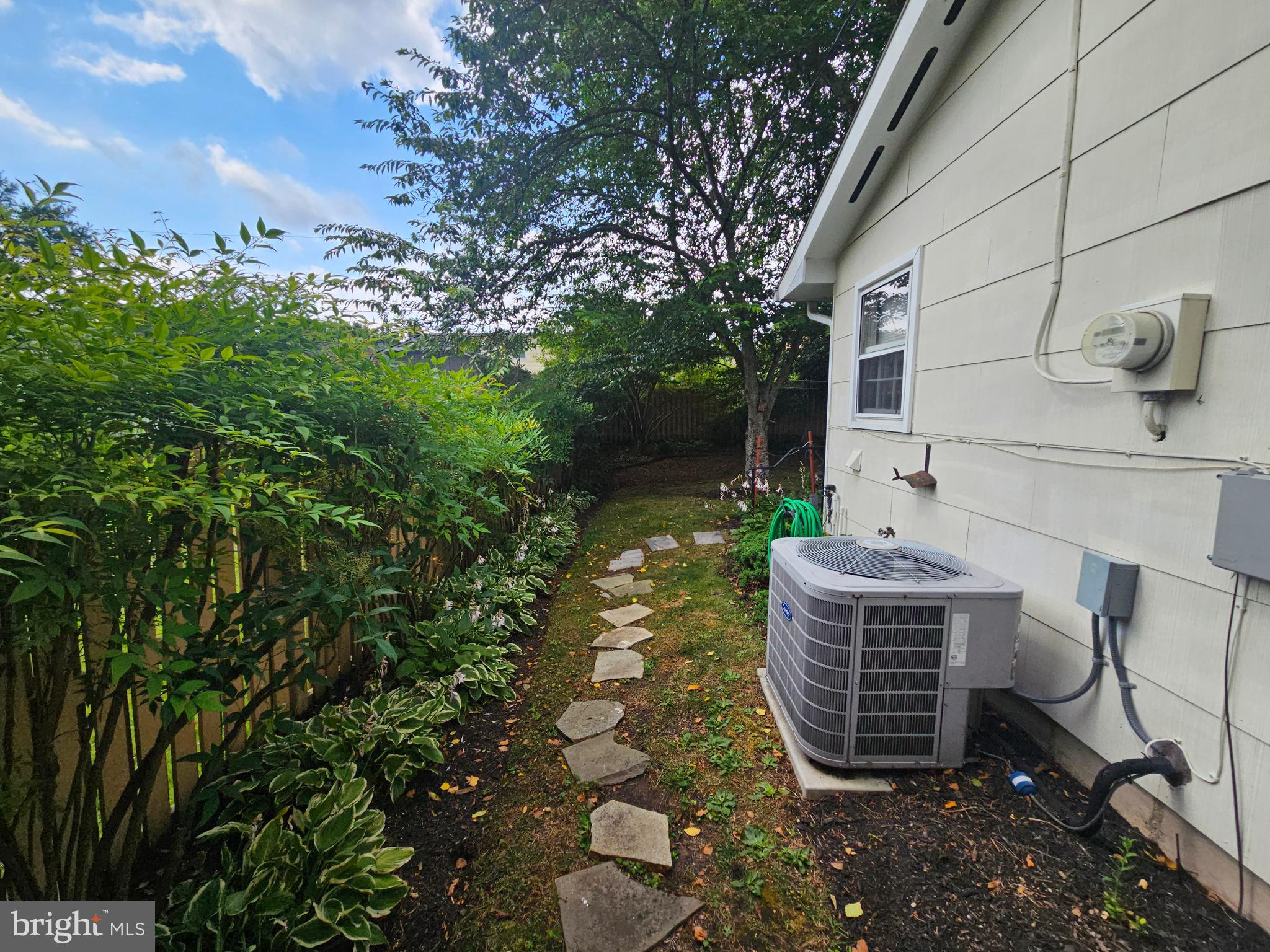 SOMERSET AT BELAIR - Residential