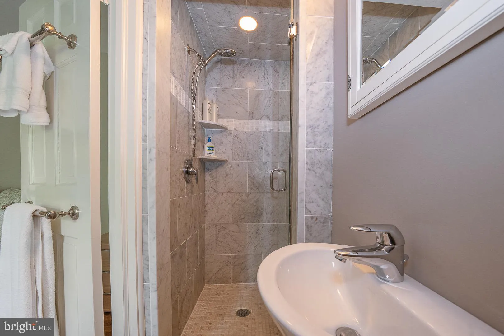 Wynnewood, Pennsylvania 19096, United States, 4 Bedrooms Bedrooms, ,4 BathroomsBathrooms,Residential,Pending,114701