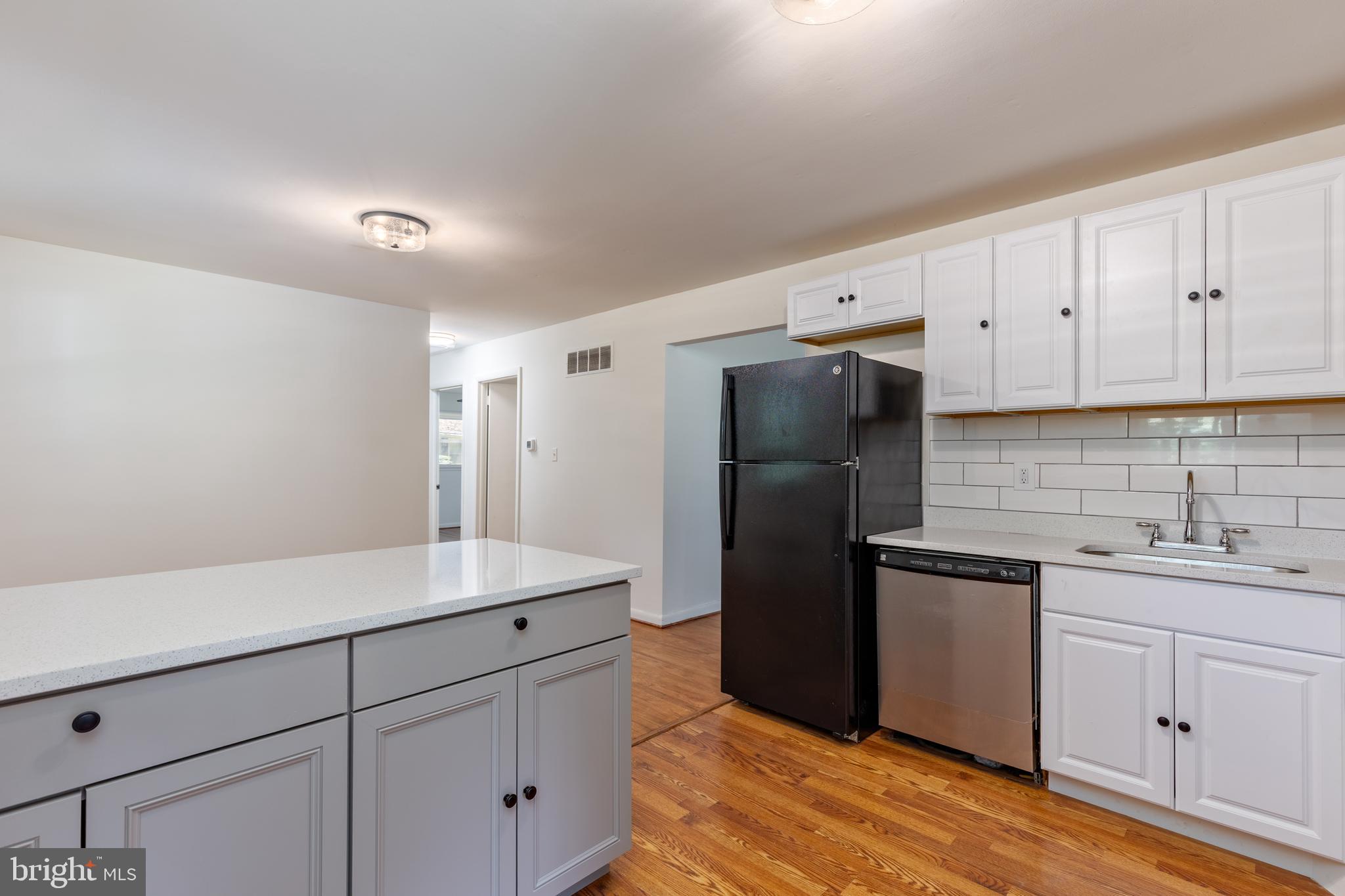 LINCOLN HEIGHTS - Residential