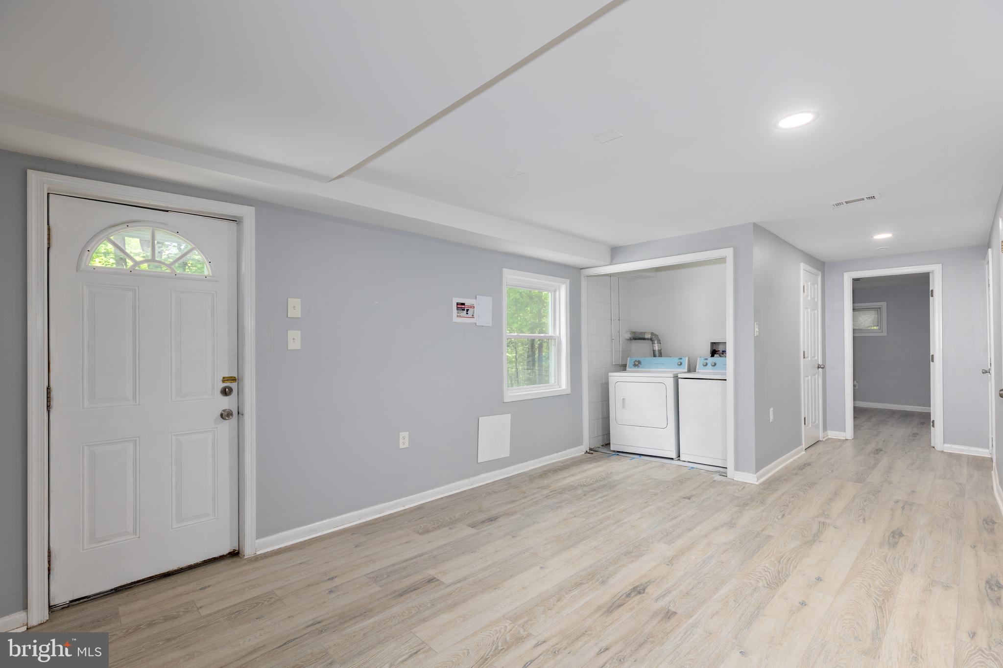 LINCOLN HEIGHTS - Residential