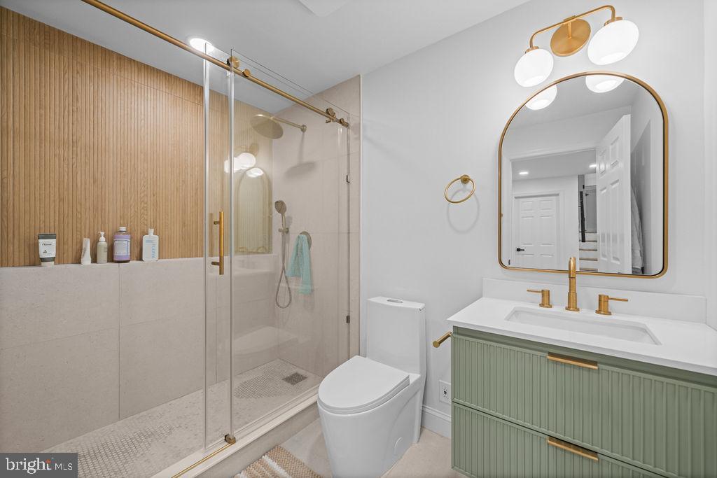 RIVER HILL - Residential