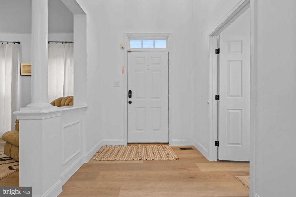 RIVER HILL - Residential