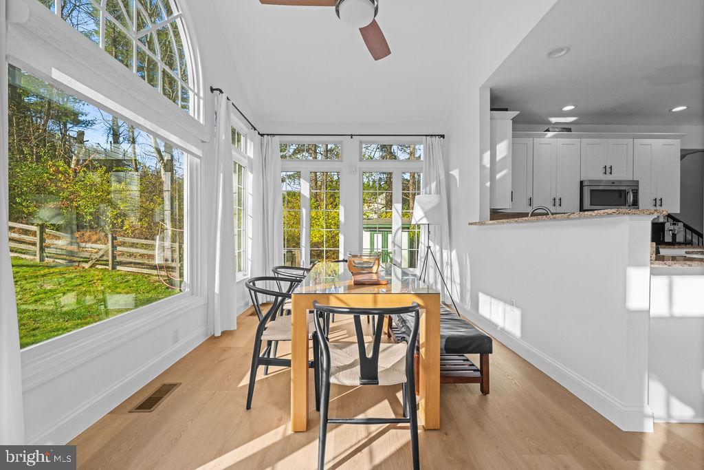 RIVER HILL - Residential