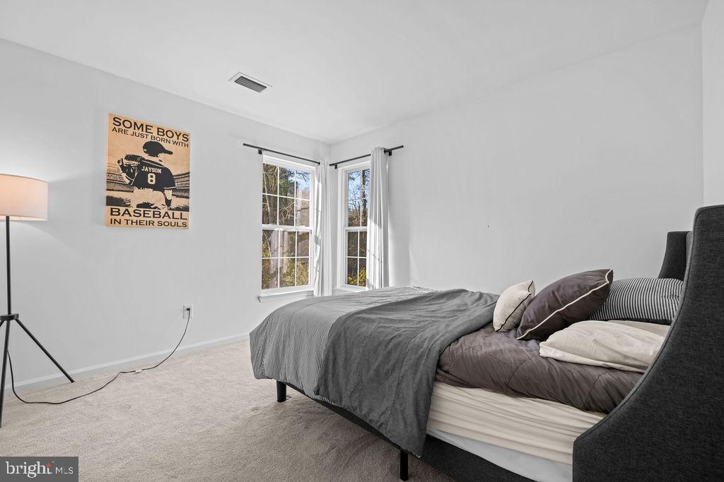 RIVER HILL - Residential