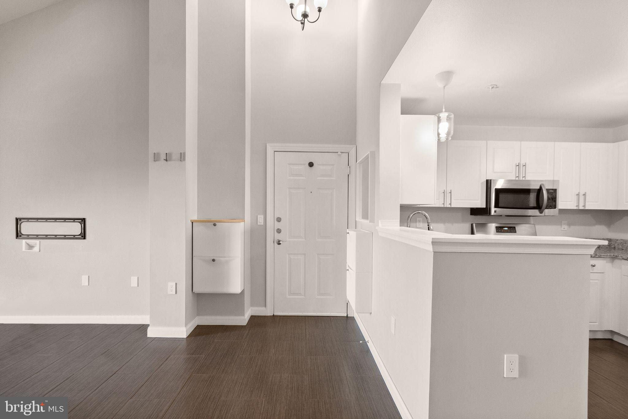 FAIRFAX  RIDGE CONDO - Residential
