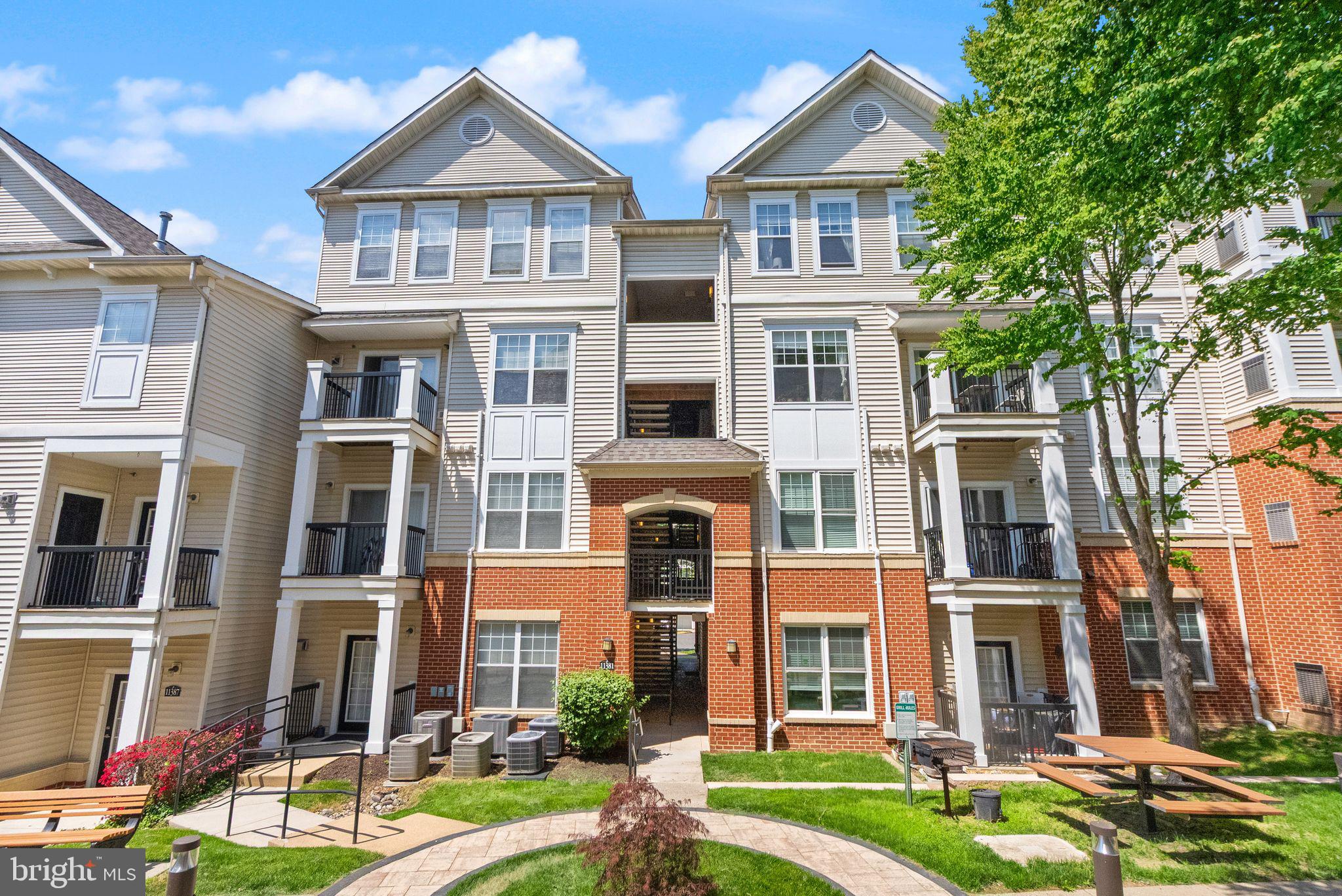 FAIRFAX  RIDGE CONDO - Residential