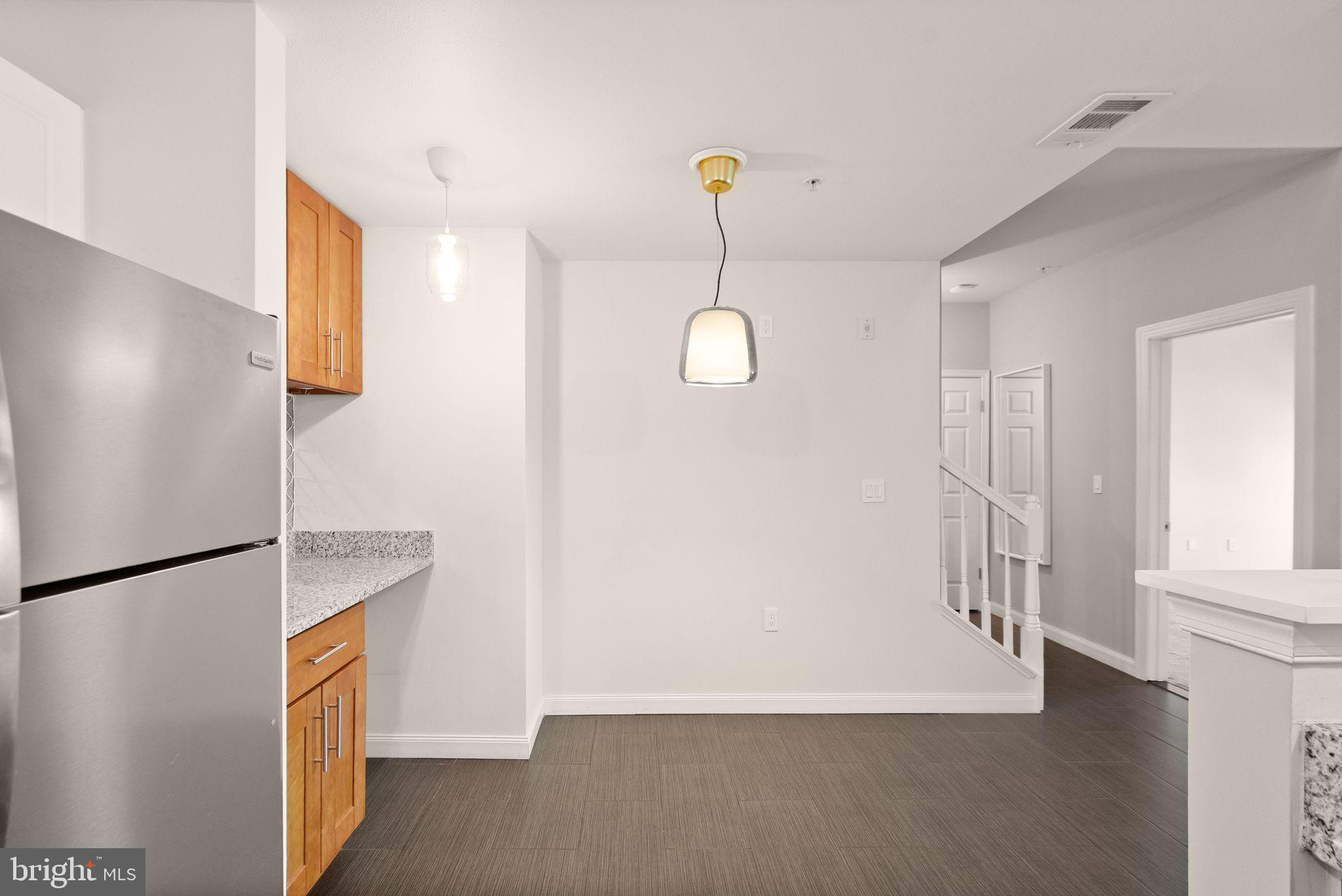 FAIRFAX  RIDGE CONDO - Residential