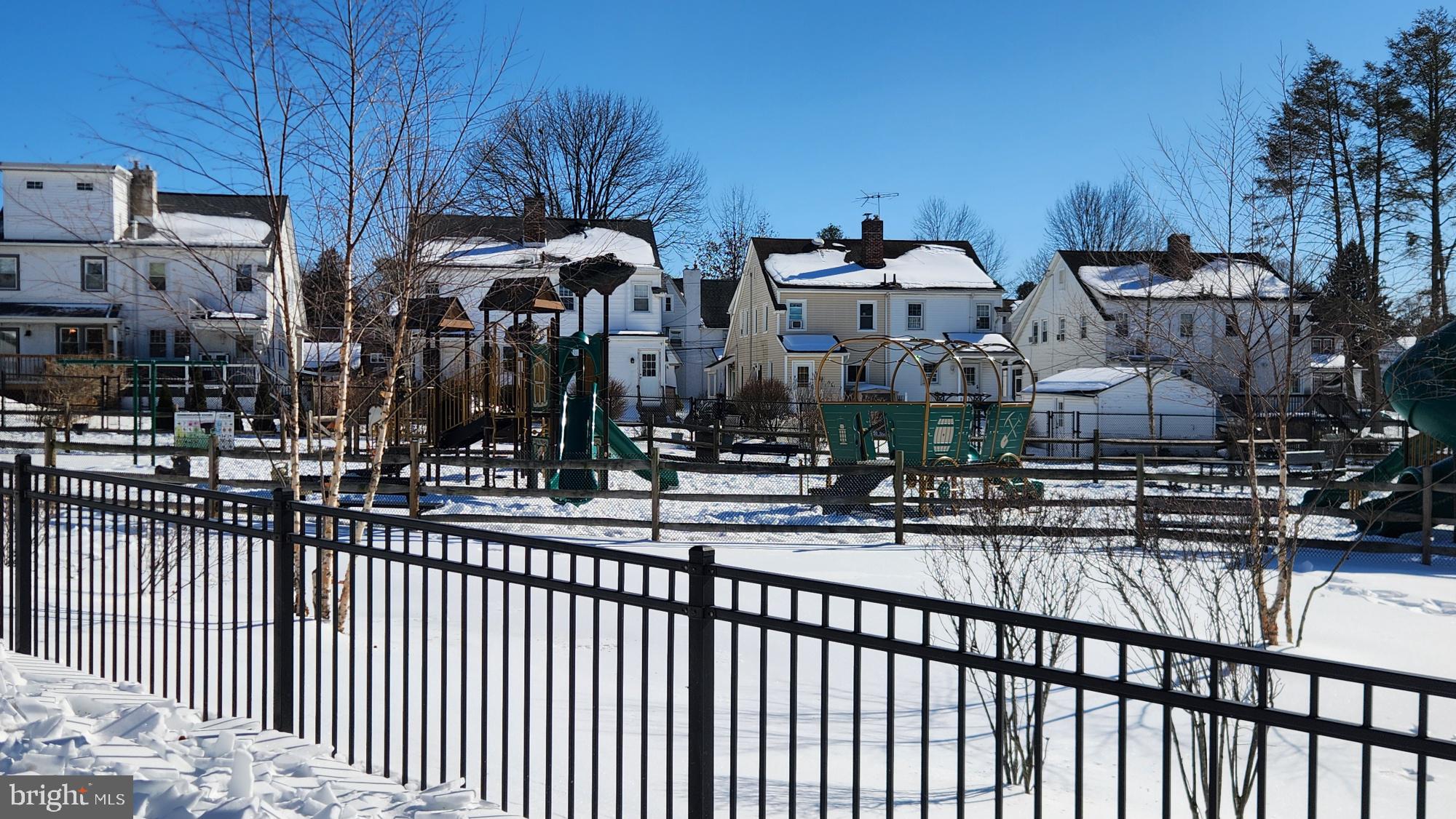 GARRETT HILL - Residential