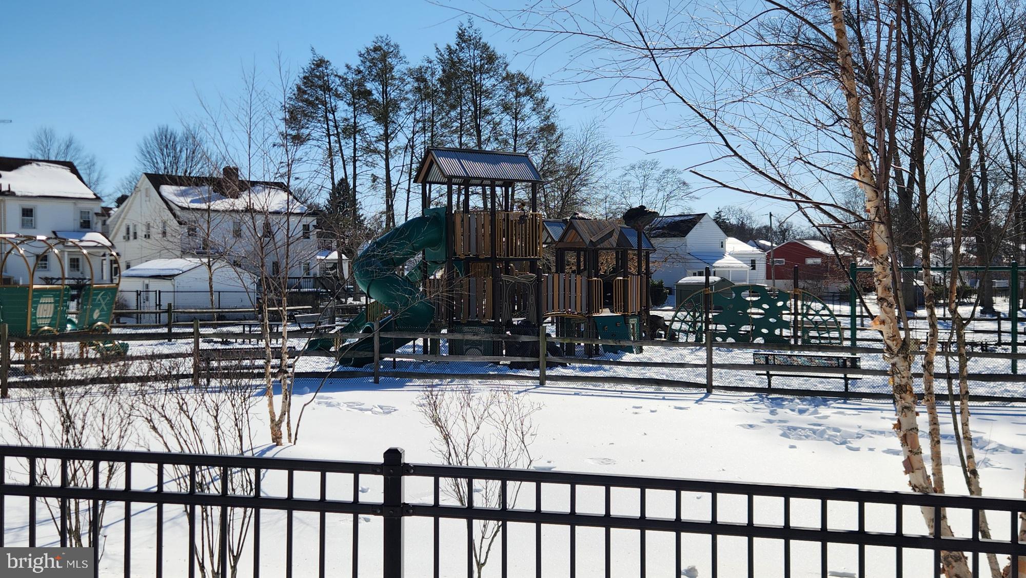 GARRETT HILL - Residential