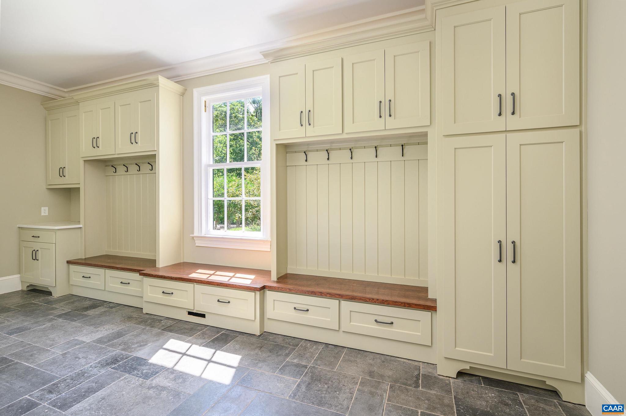 MEADOW ESTATES - Farm