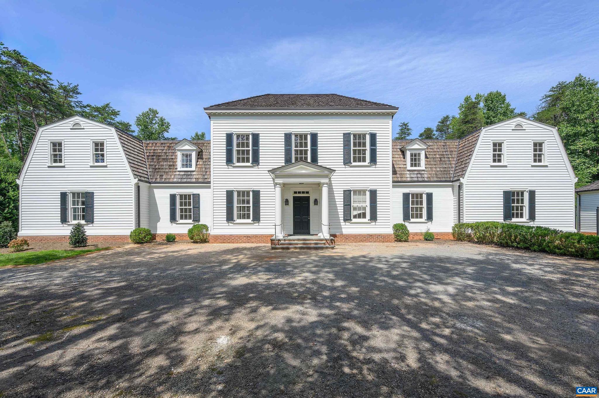 2405 COOPERS LN