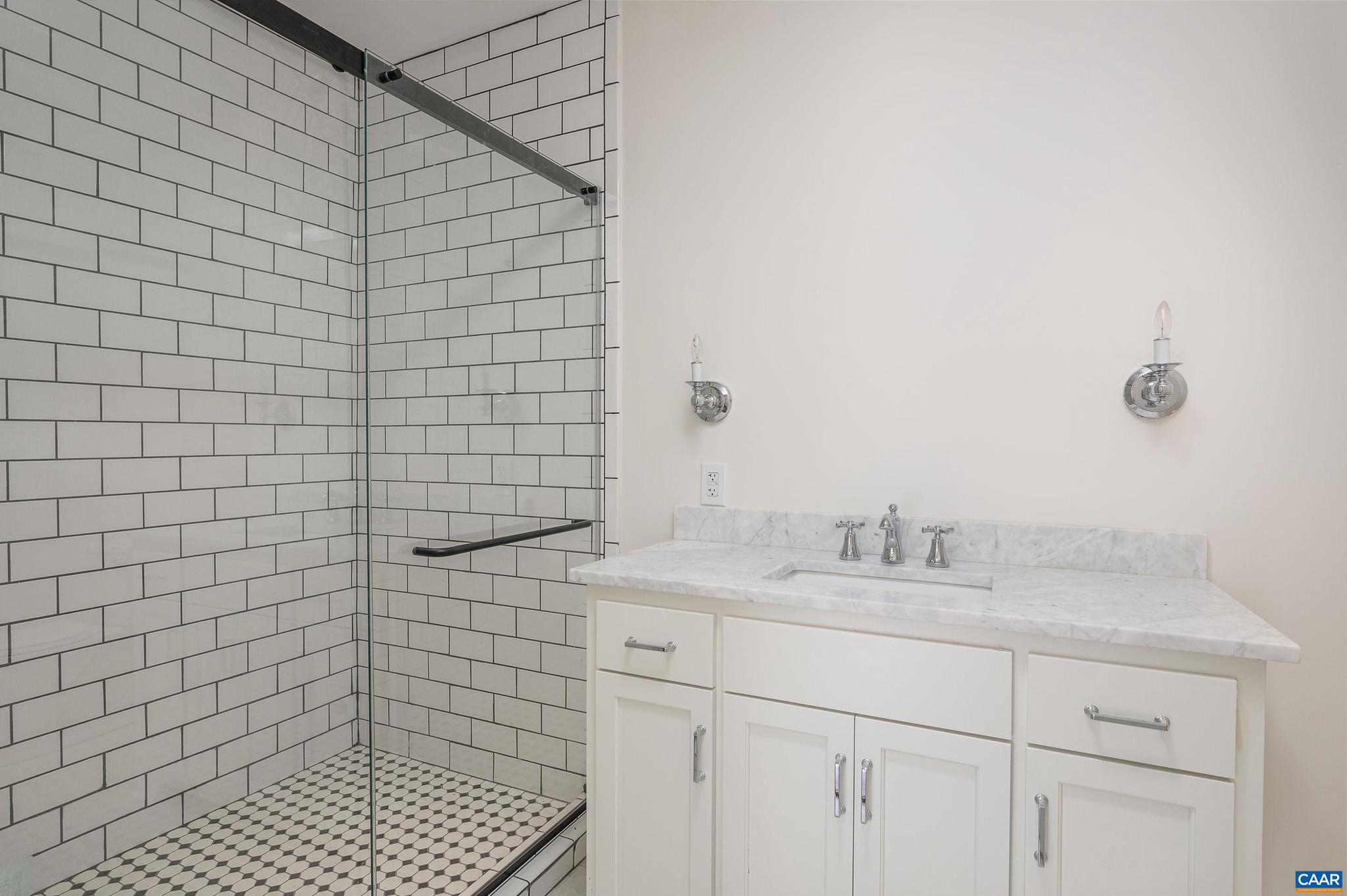 MEADOW ESTATES - Farm