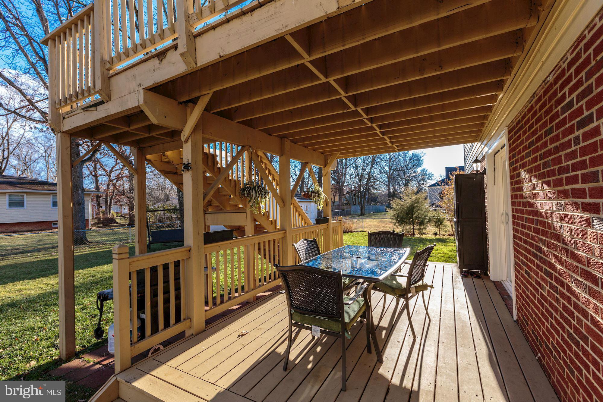 EAST VIENNA WOODS - Residential