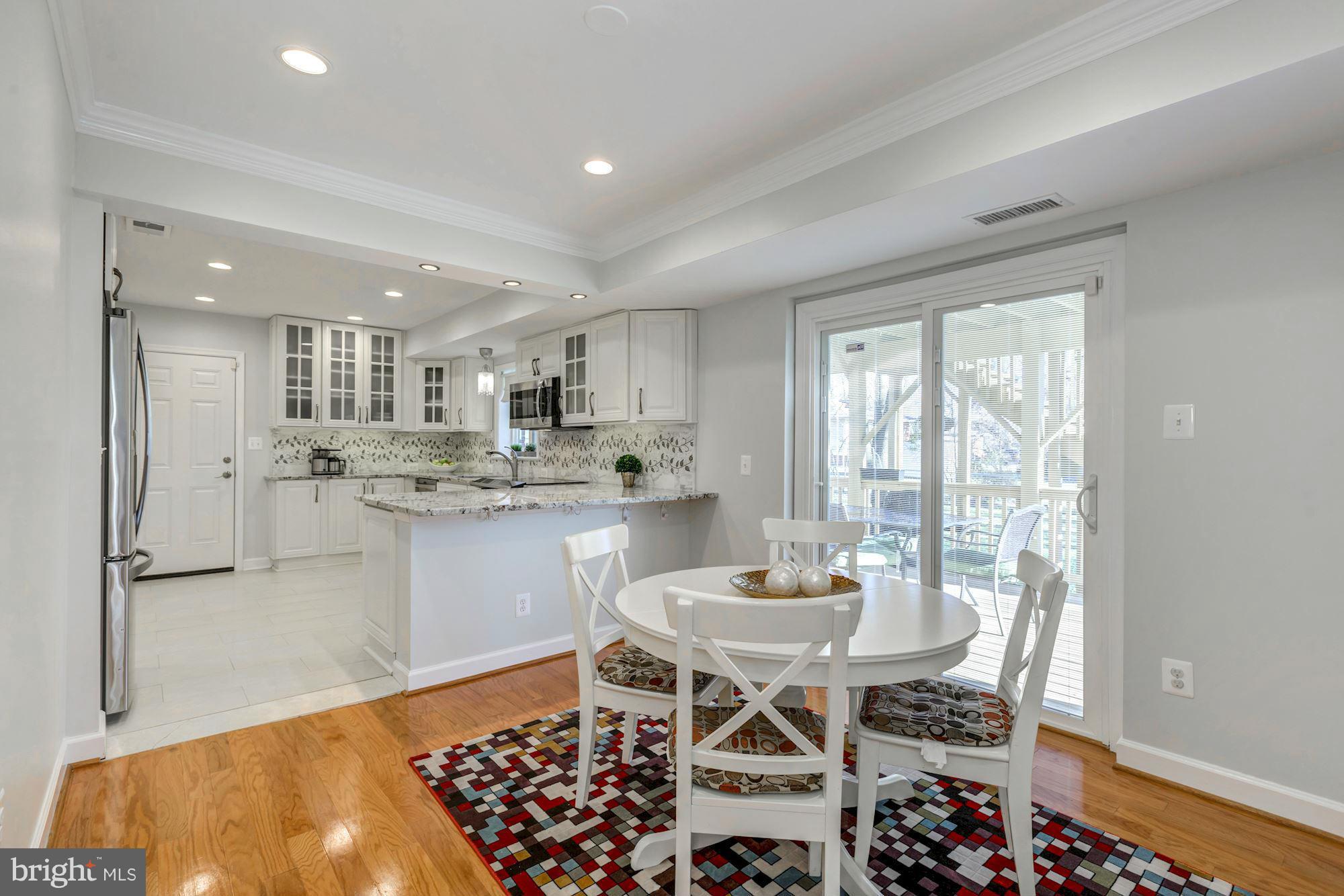 EAST VIENNA WOODS - Residential