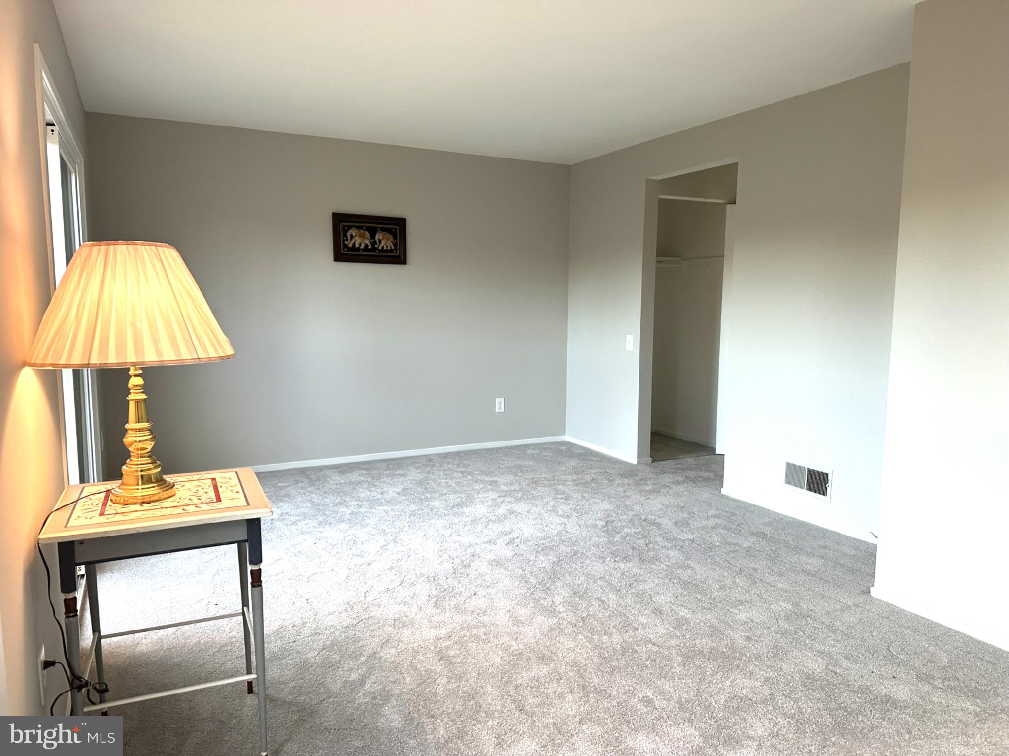 MARYLAND PLACE - Residential