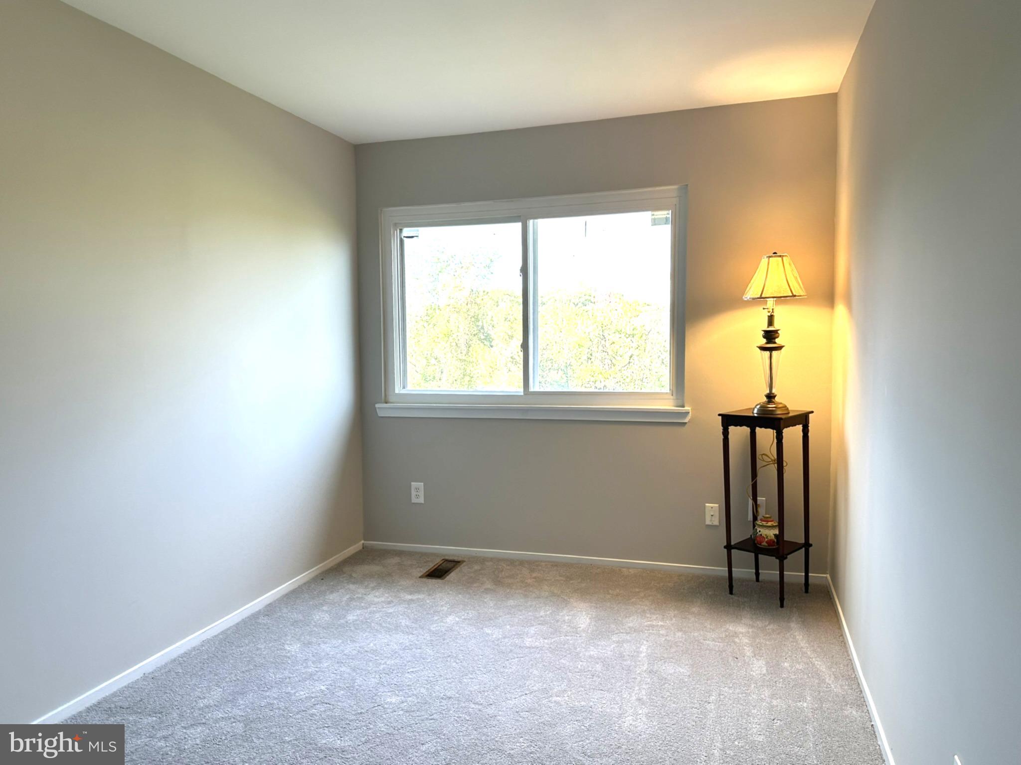 MARYLAND PLACE - Residential