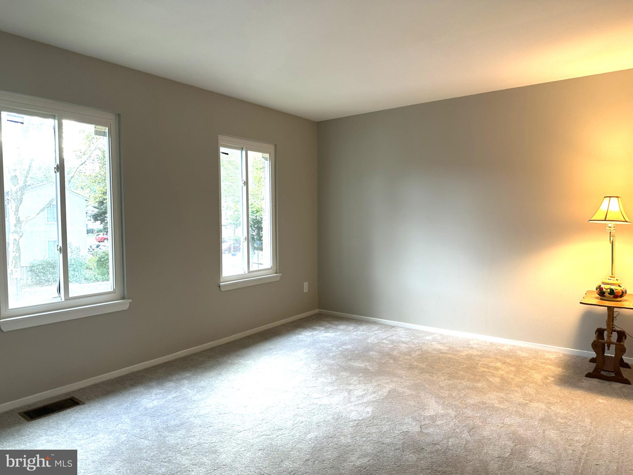 MARYLAND PLACE - Residential