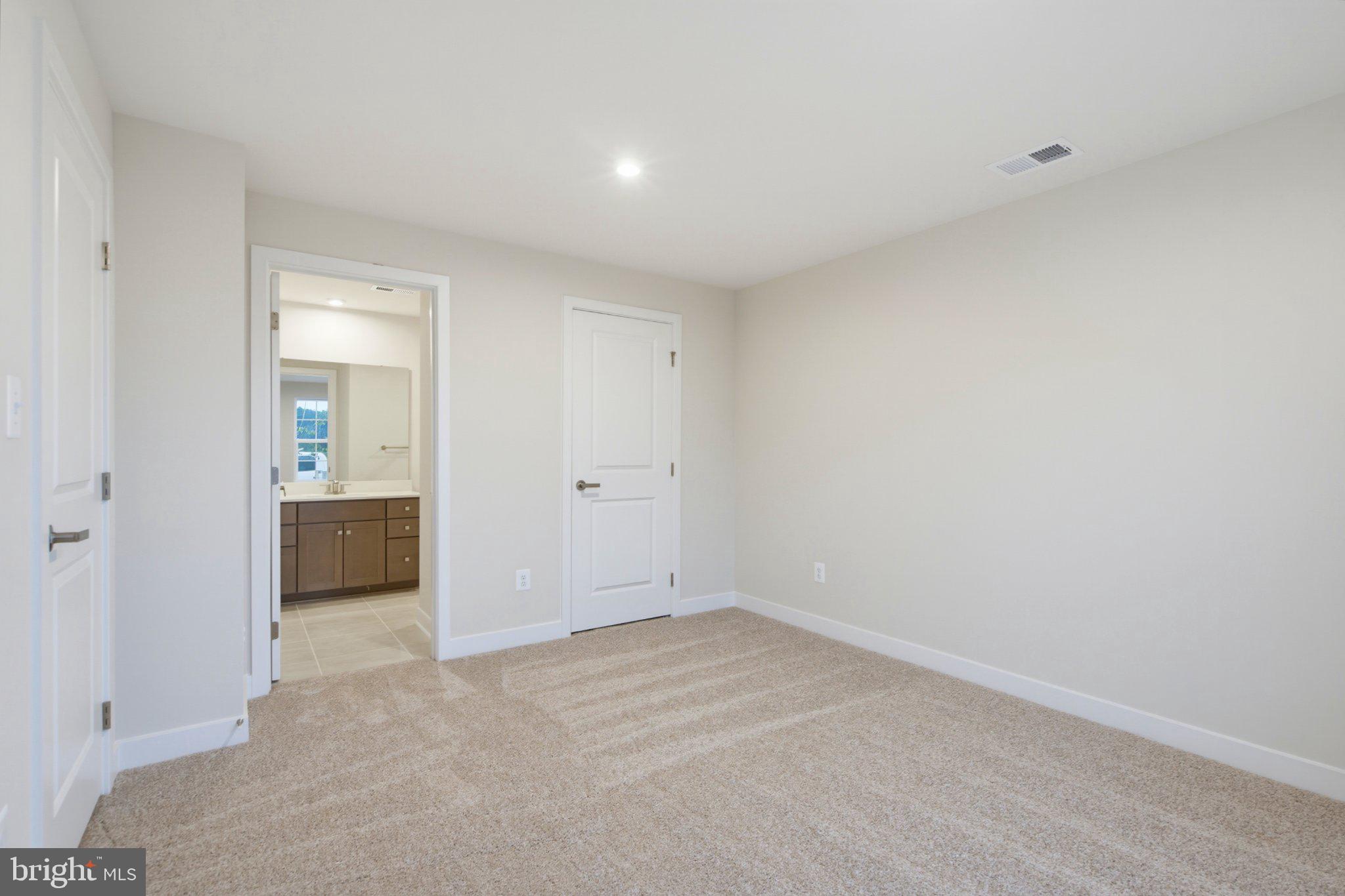 14408 FREEDOM LANE