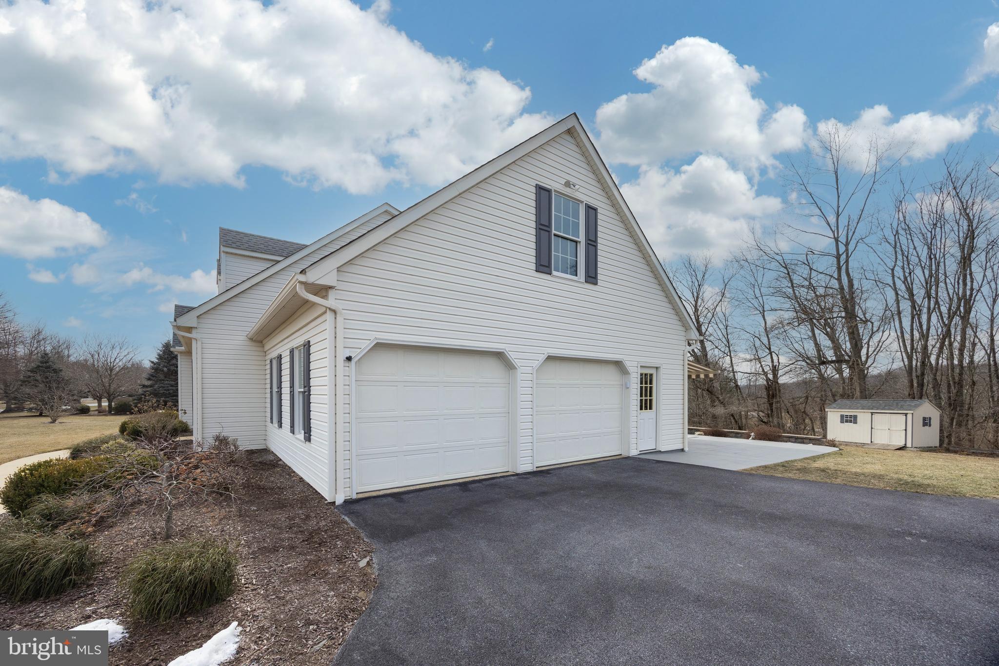 CEDAR KNOLL - Residential