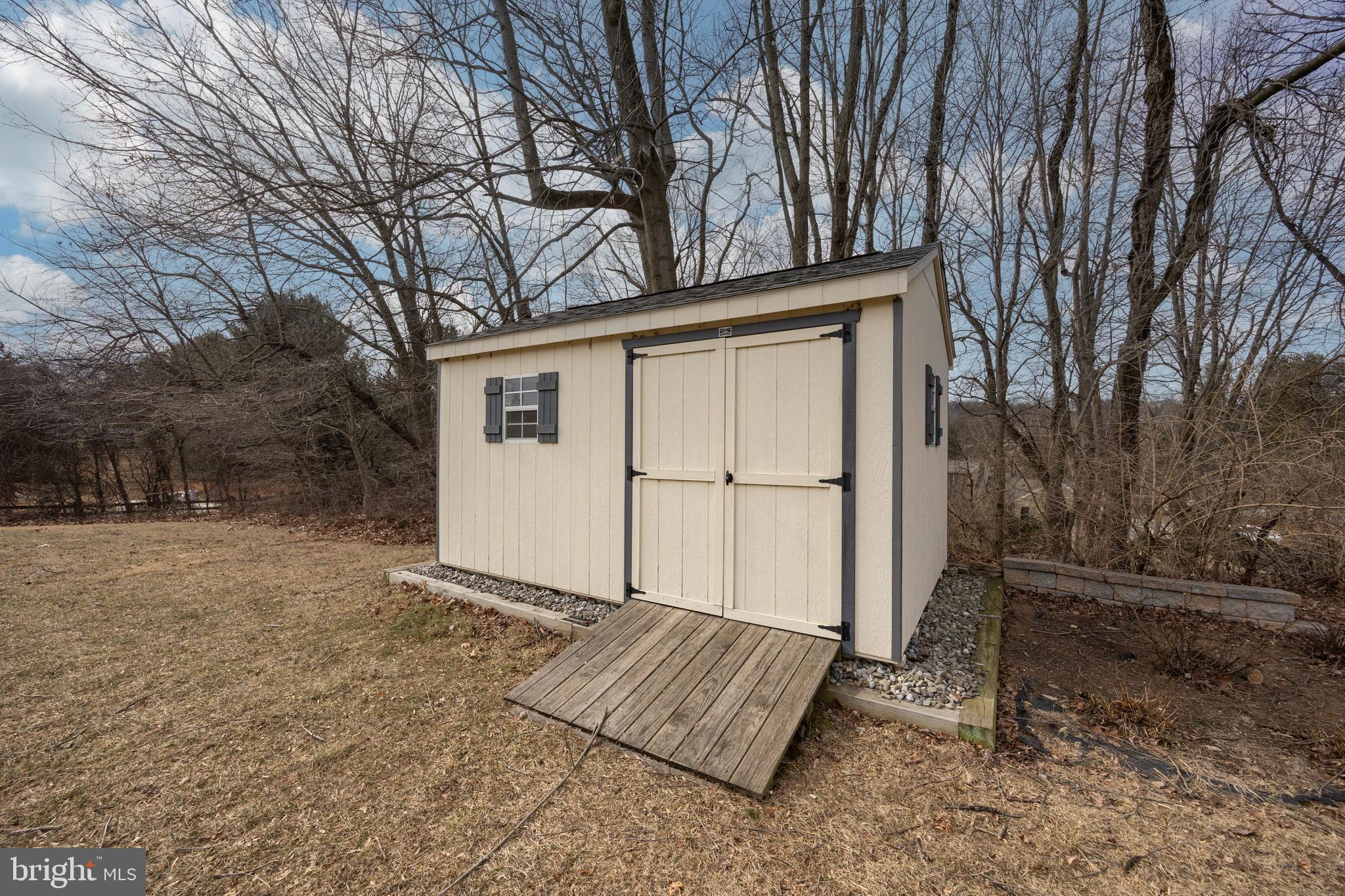 CEDAR KNOLL - Residential