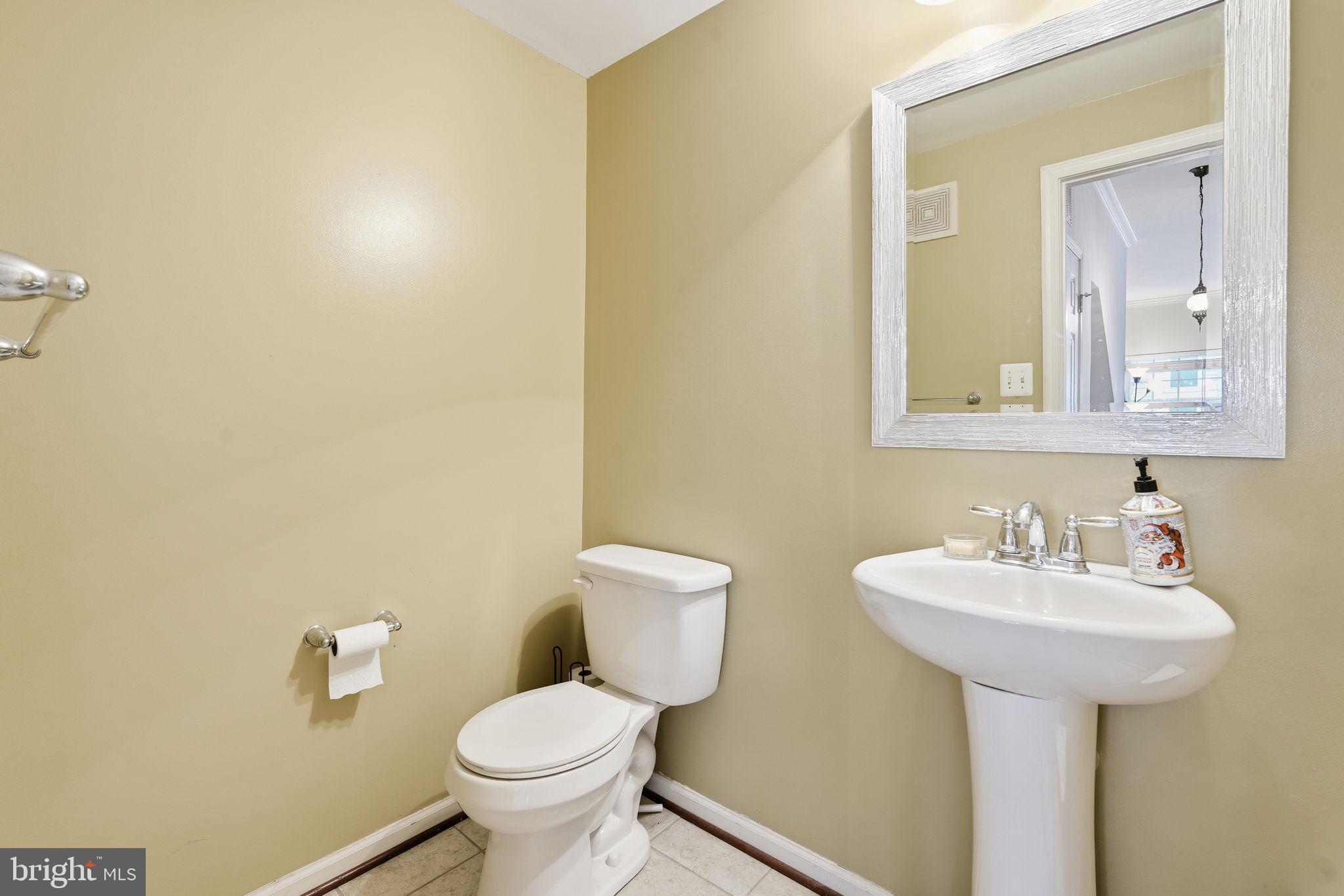 POTOMAC CLUB - Residential