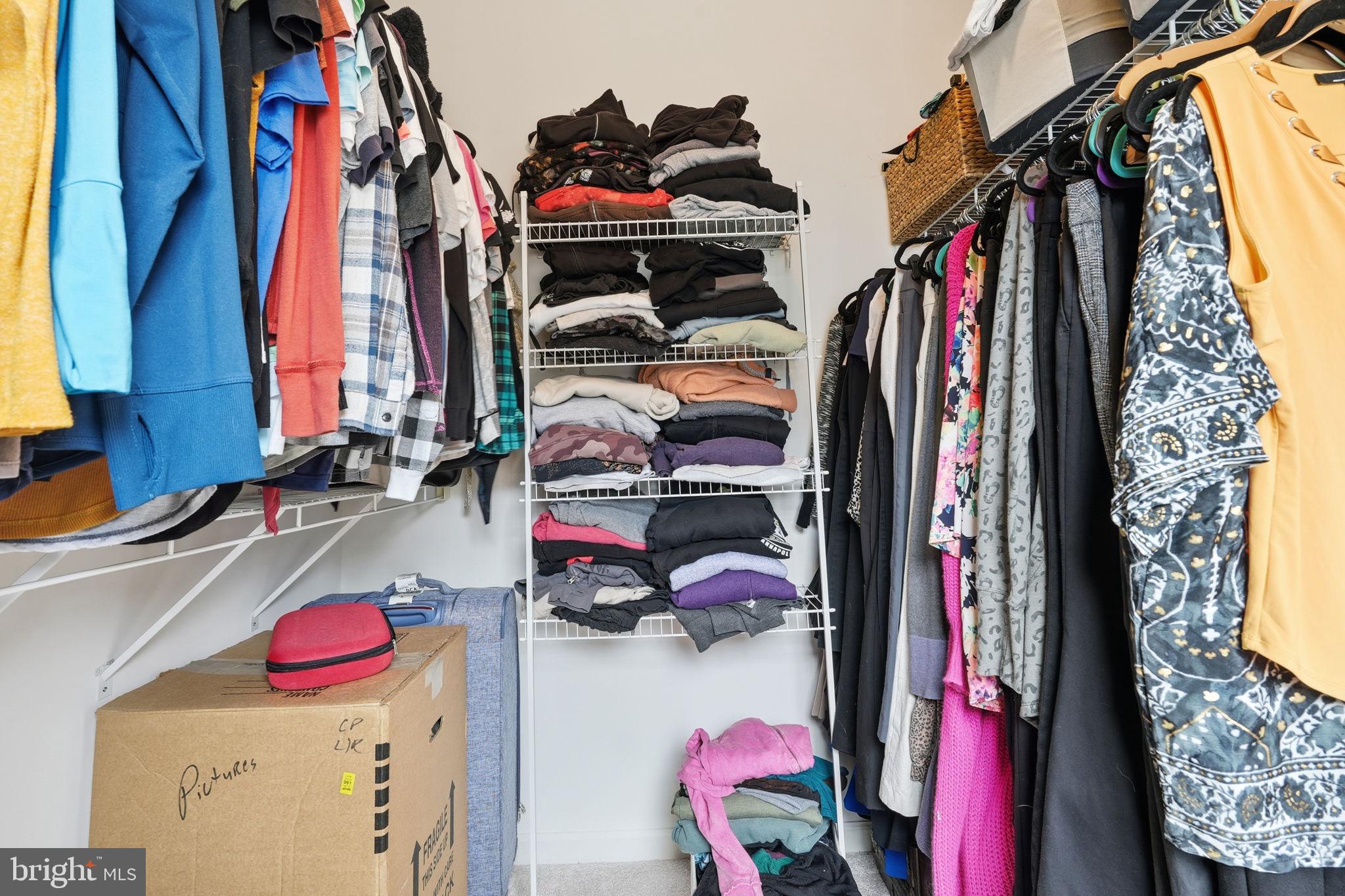 POTOMAC CLUB - Residential