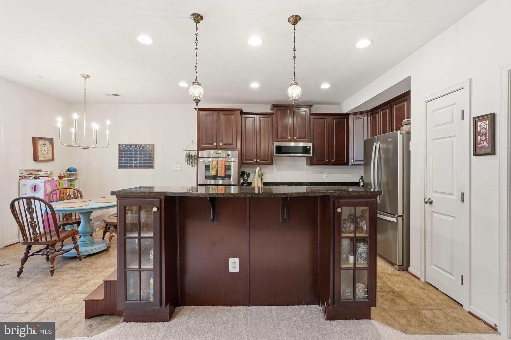 POTOMAC CLUB - Residential