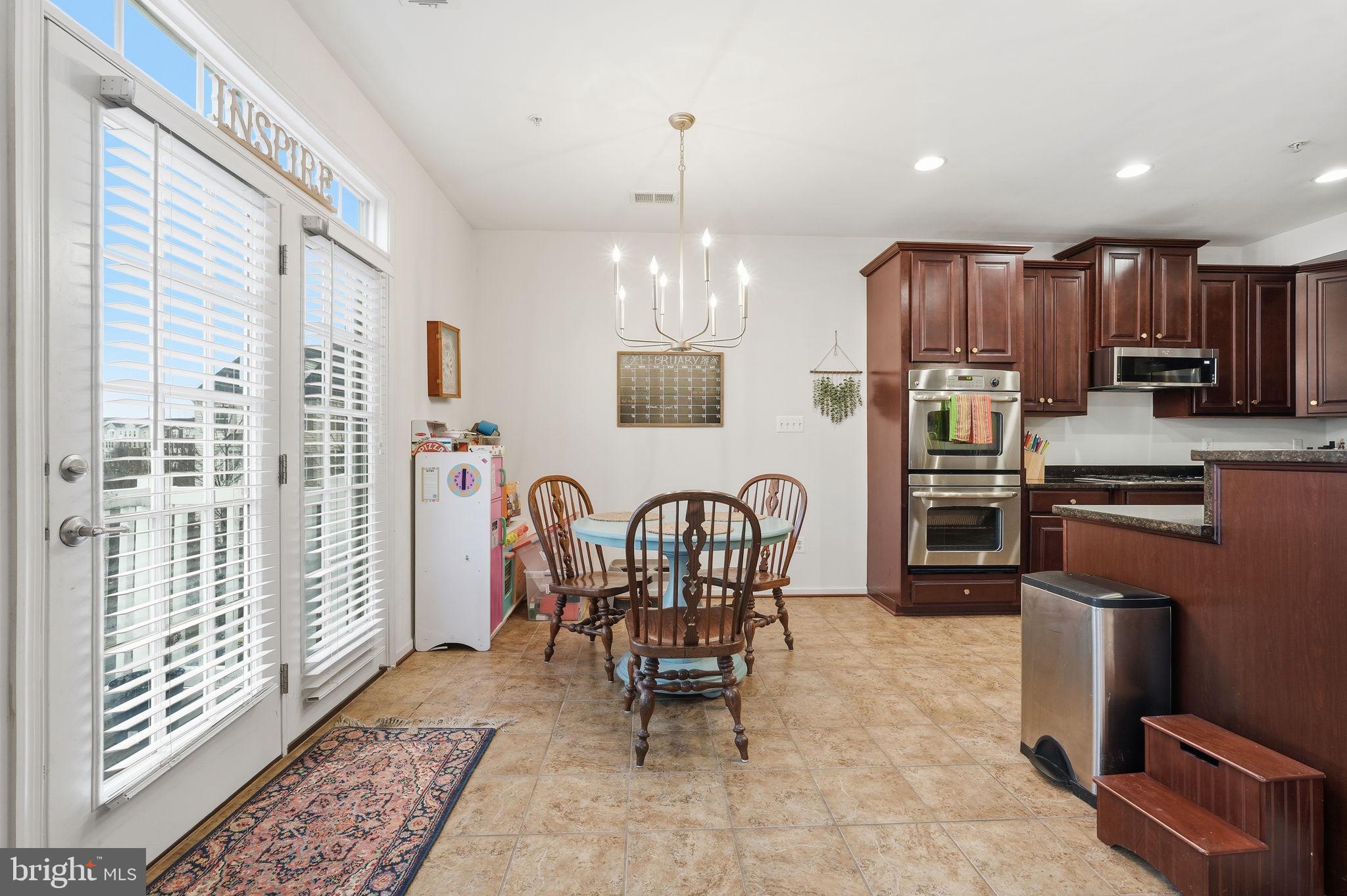 POTOMAC CLUB - Residential