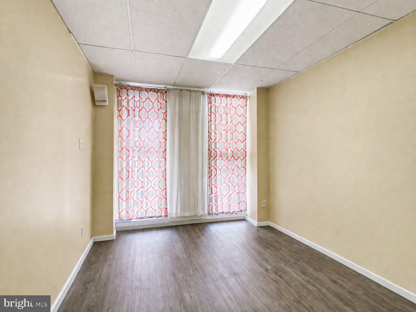 PENN NORTH - Residential
