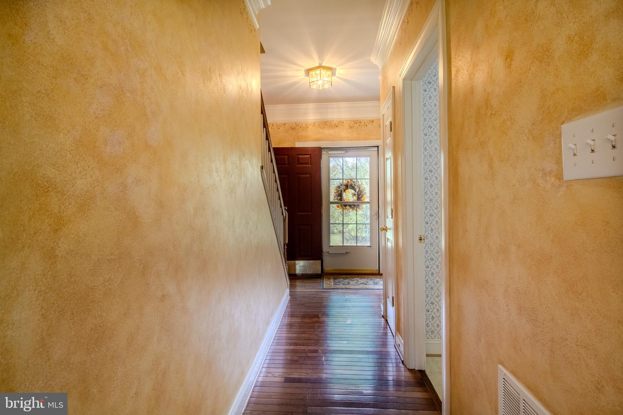 WHITINGS NECK FARM ESTATES - Residential