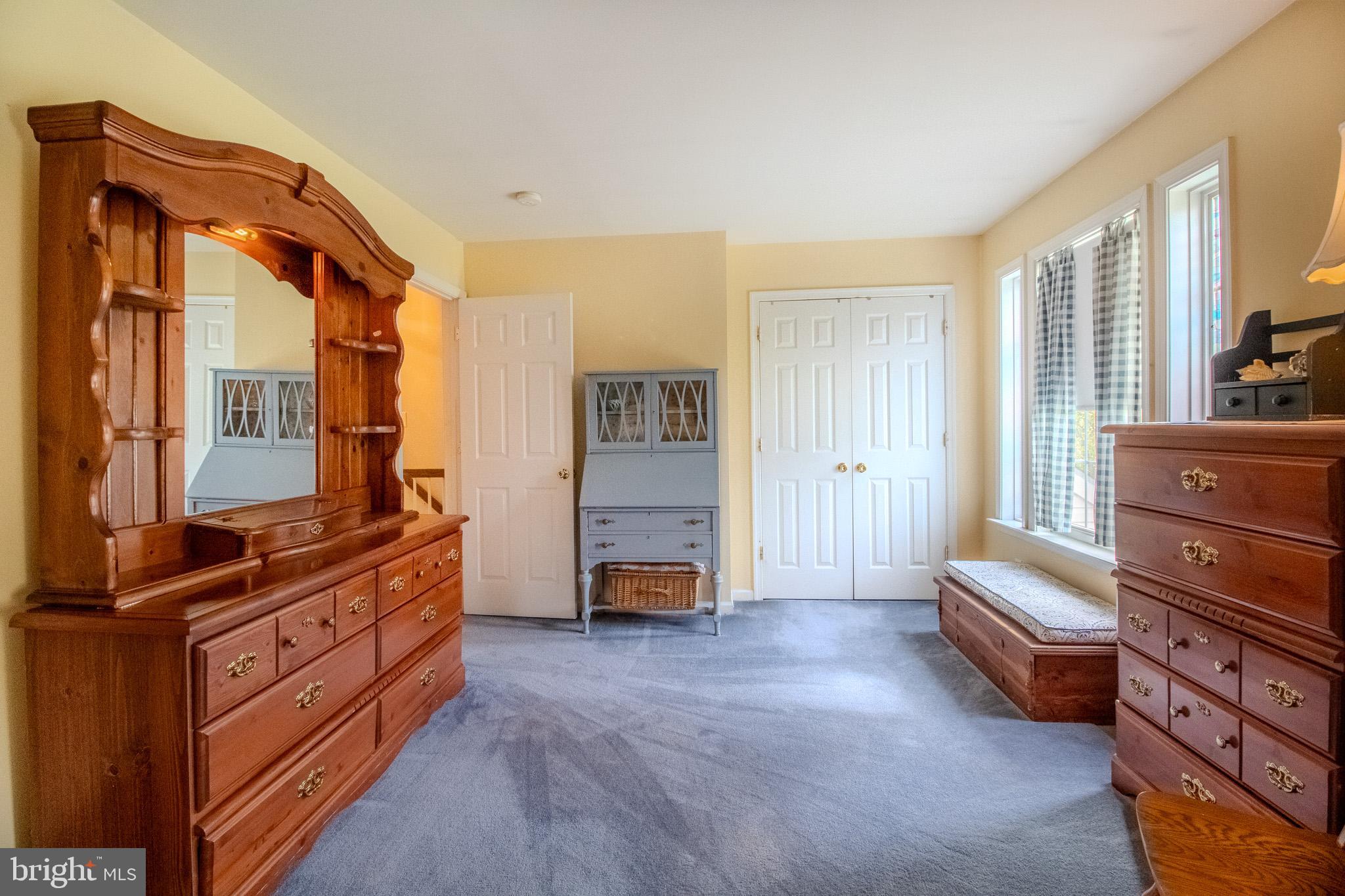 WHITINGS NECK FARM ESTATES - Residential