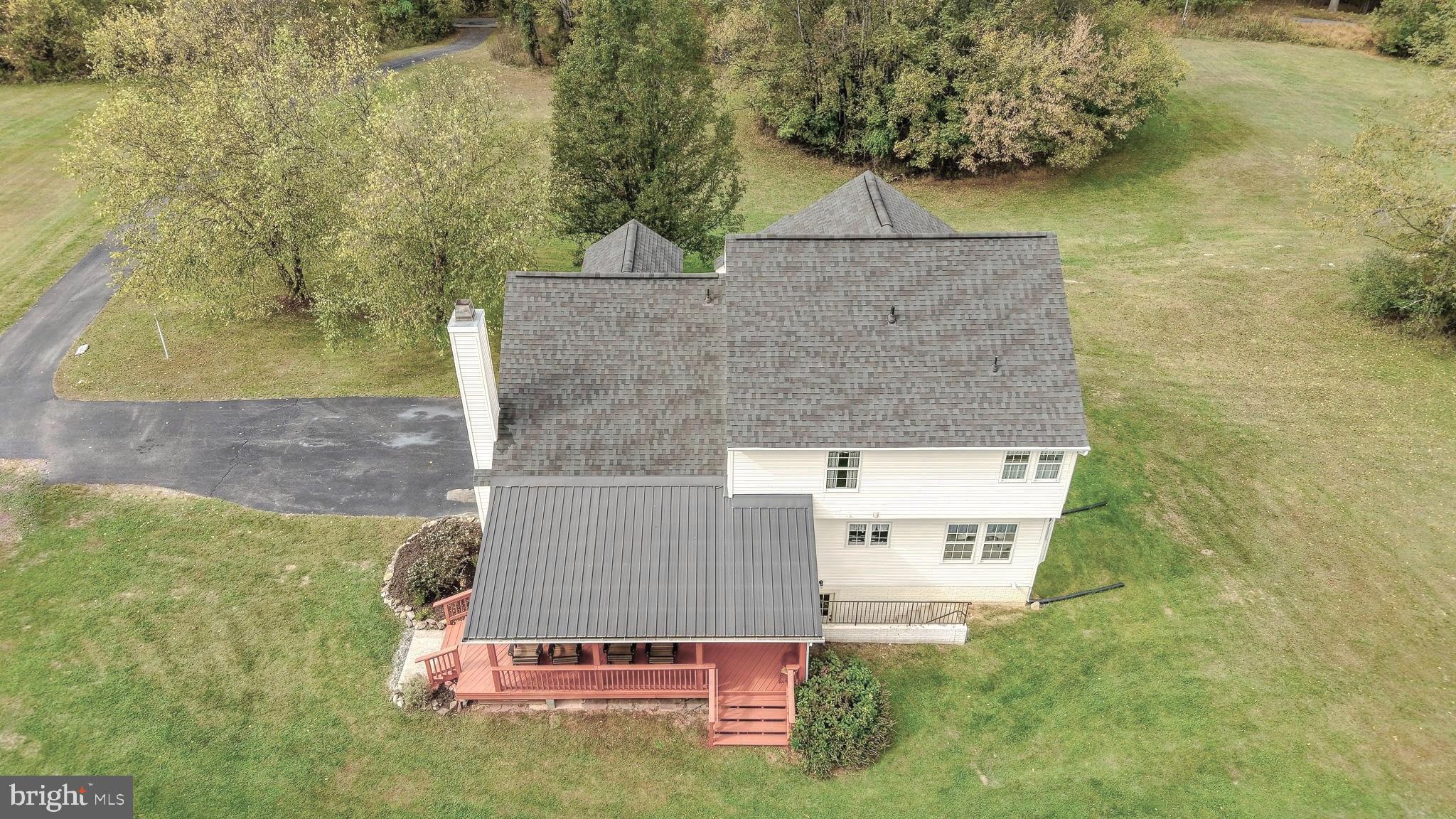 WHITINGS NECK FARM ESTATES - Residential